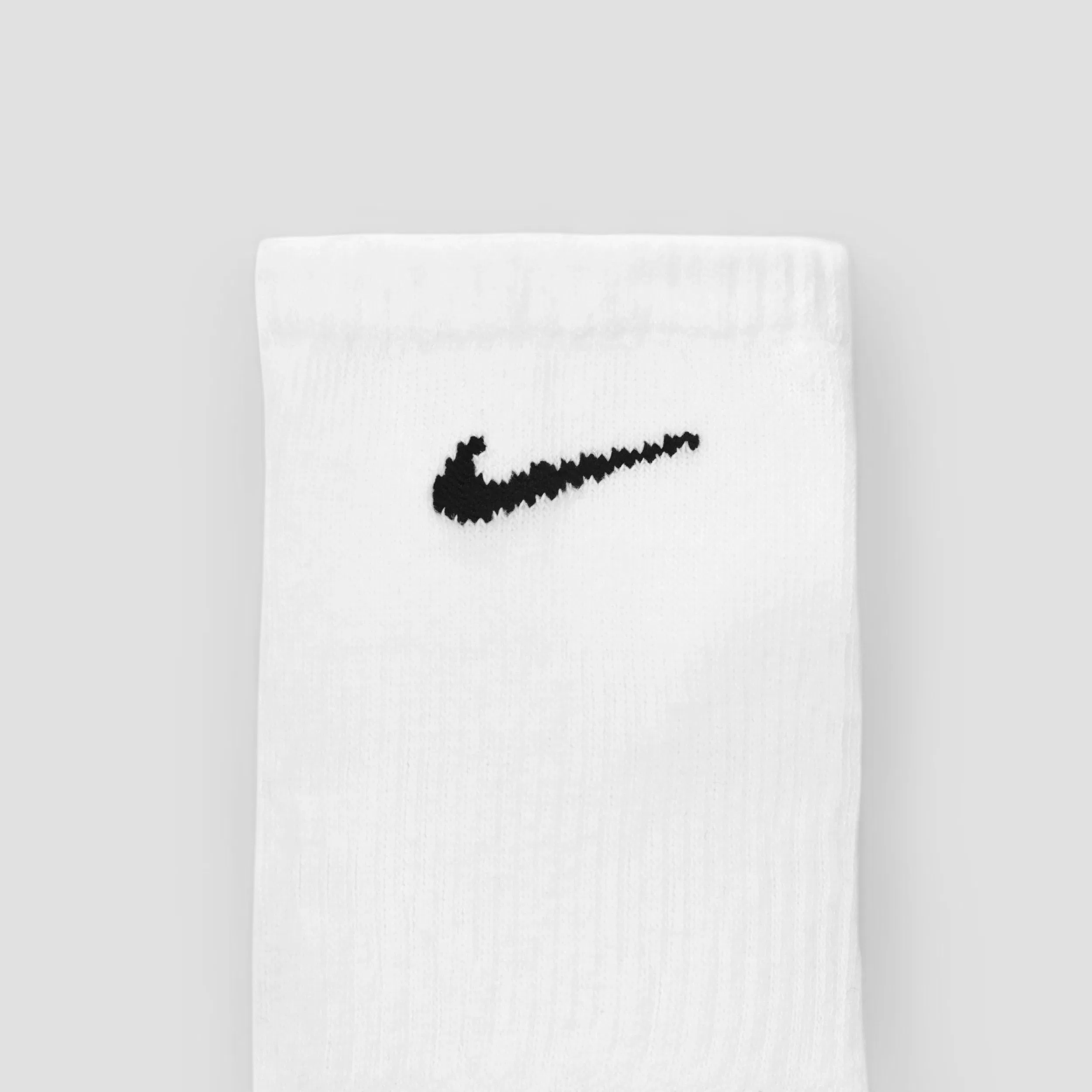 Nike SB Nike Everyday Plus Cushioned Socks Low White / Black (6 pairs)