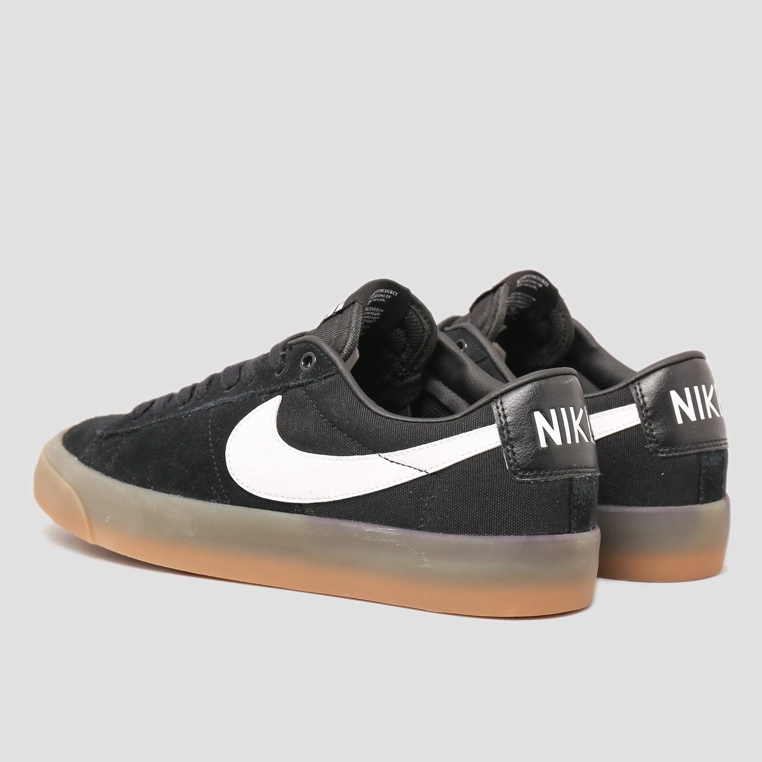 Nike SB Blazer Low Pro GT Shoes Black / White / Gum