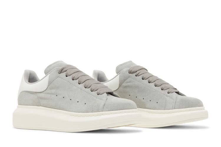Alexander McQueen Wmns Oversized Sneaker 'Dove Grey'