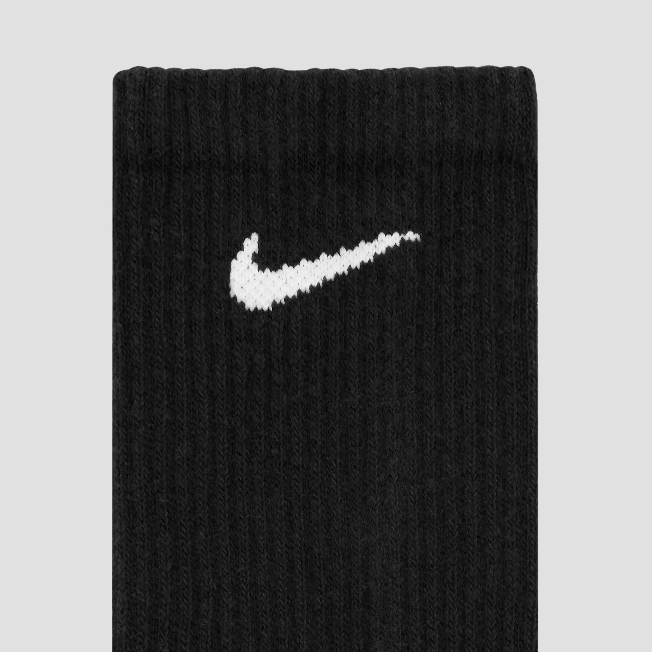 Nike SB Nike Everyday Plus Cushioned Socks Black / White (6 pairs)