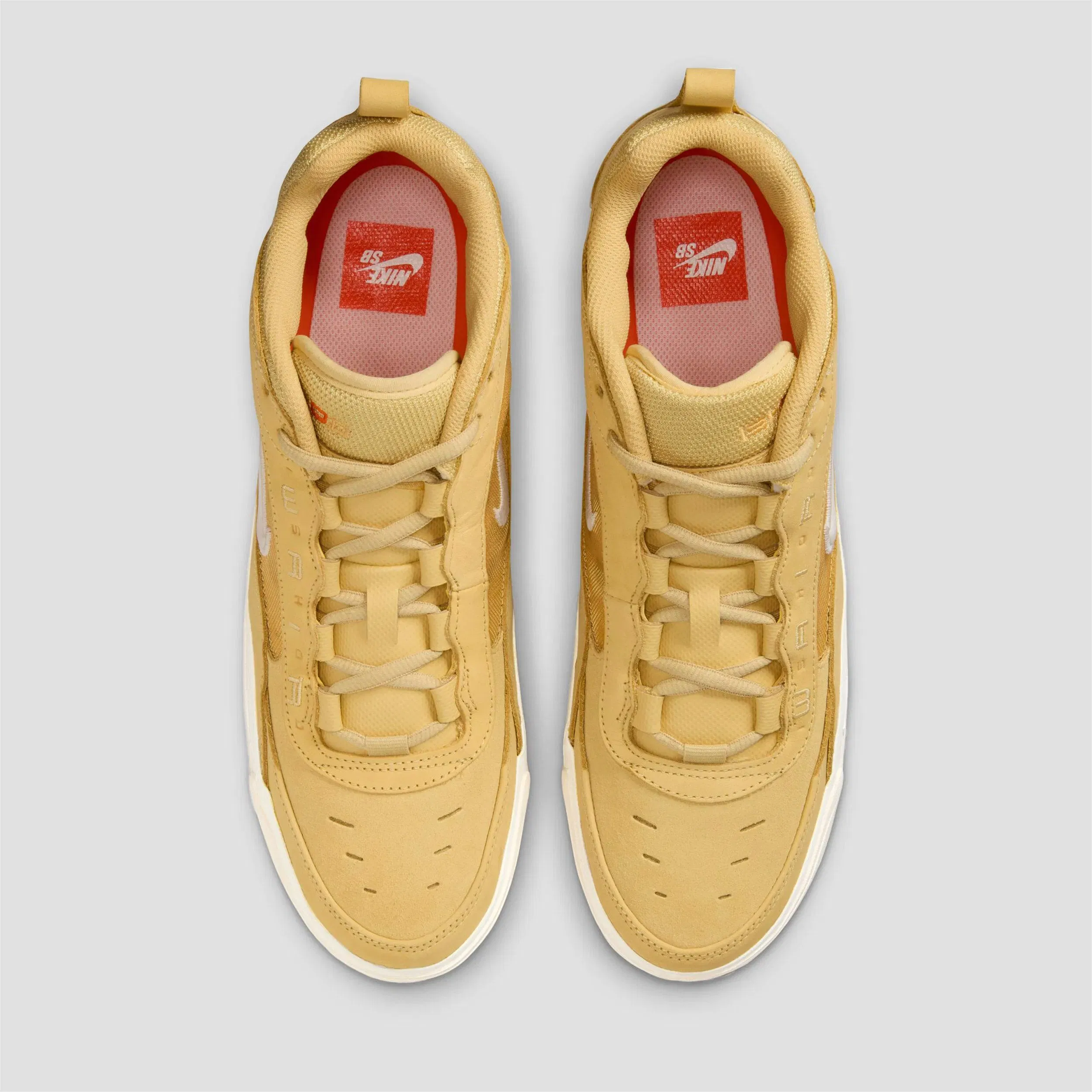 Nike SB Air Max Ishod Skate Shoes Saturn Gold / Sail / Saturn Gold / Solar Flare