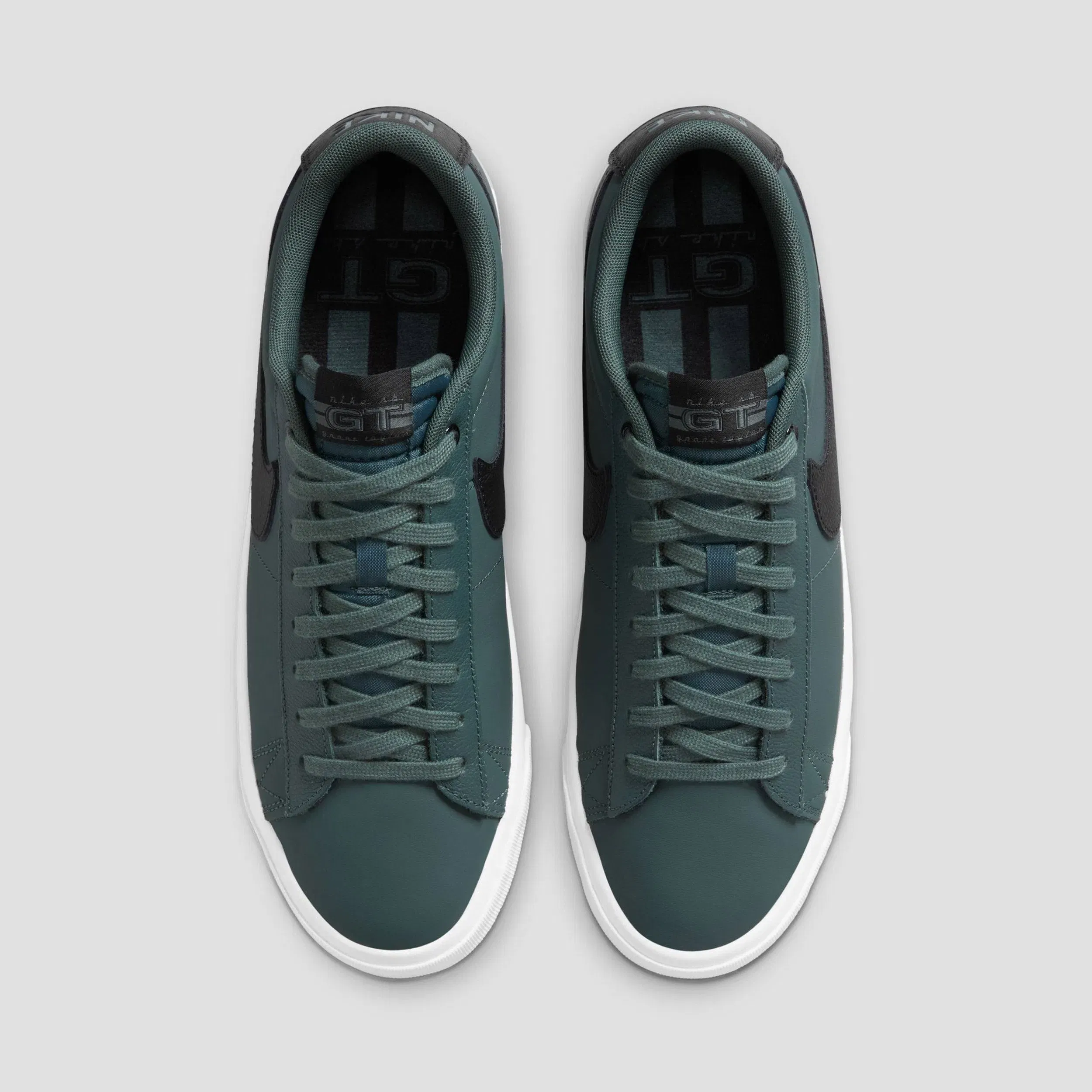 Nike SB Blazer Low Pro GT Skate Shoes Vintage Green / Black - Vintage Green