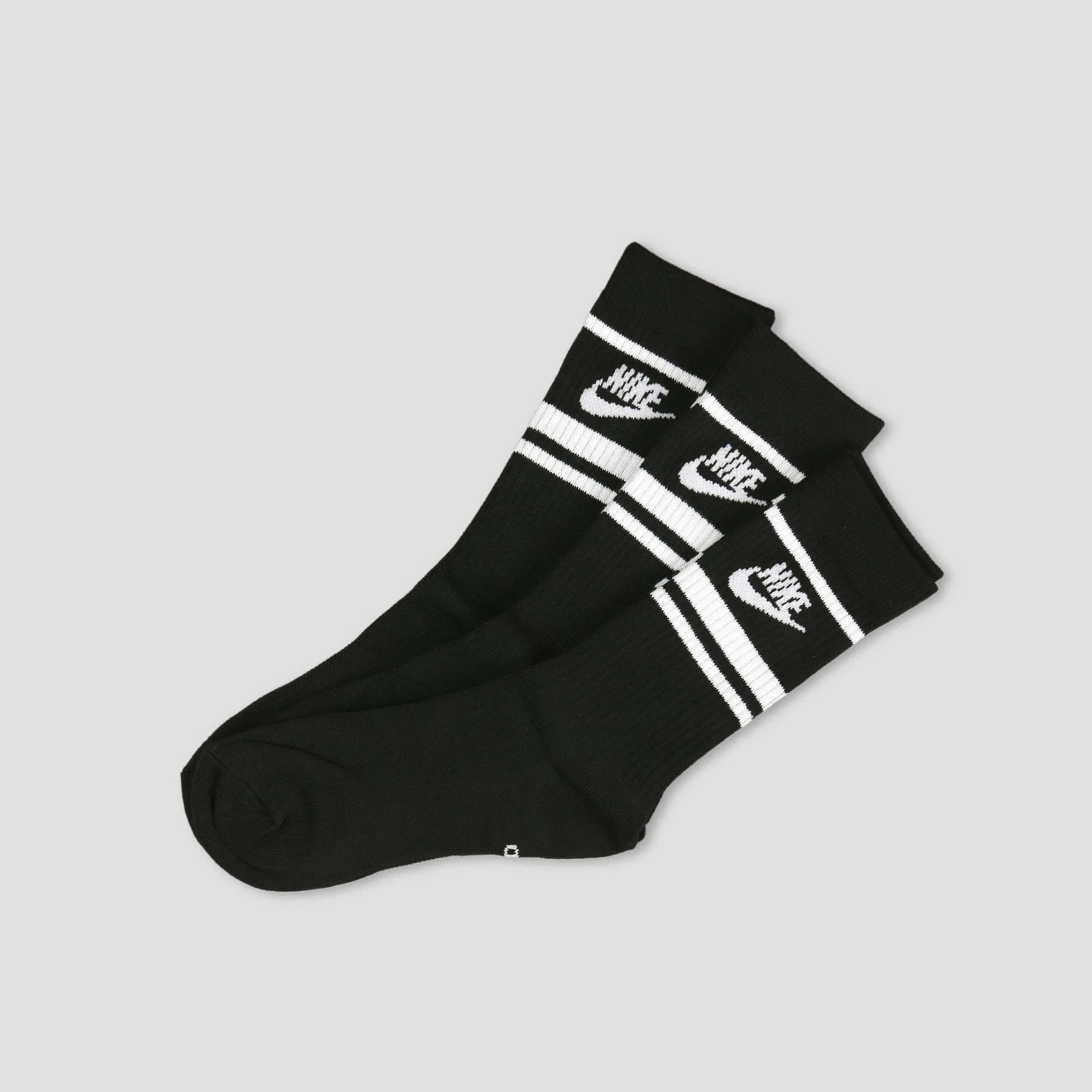Nike SB Nike Everyday Essential Stripe Crew Socks Black / White (3 Pack)