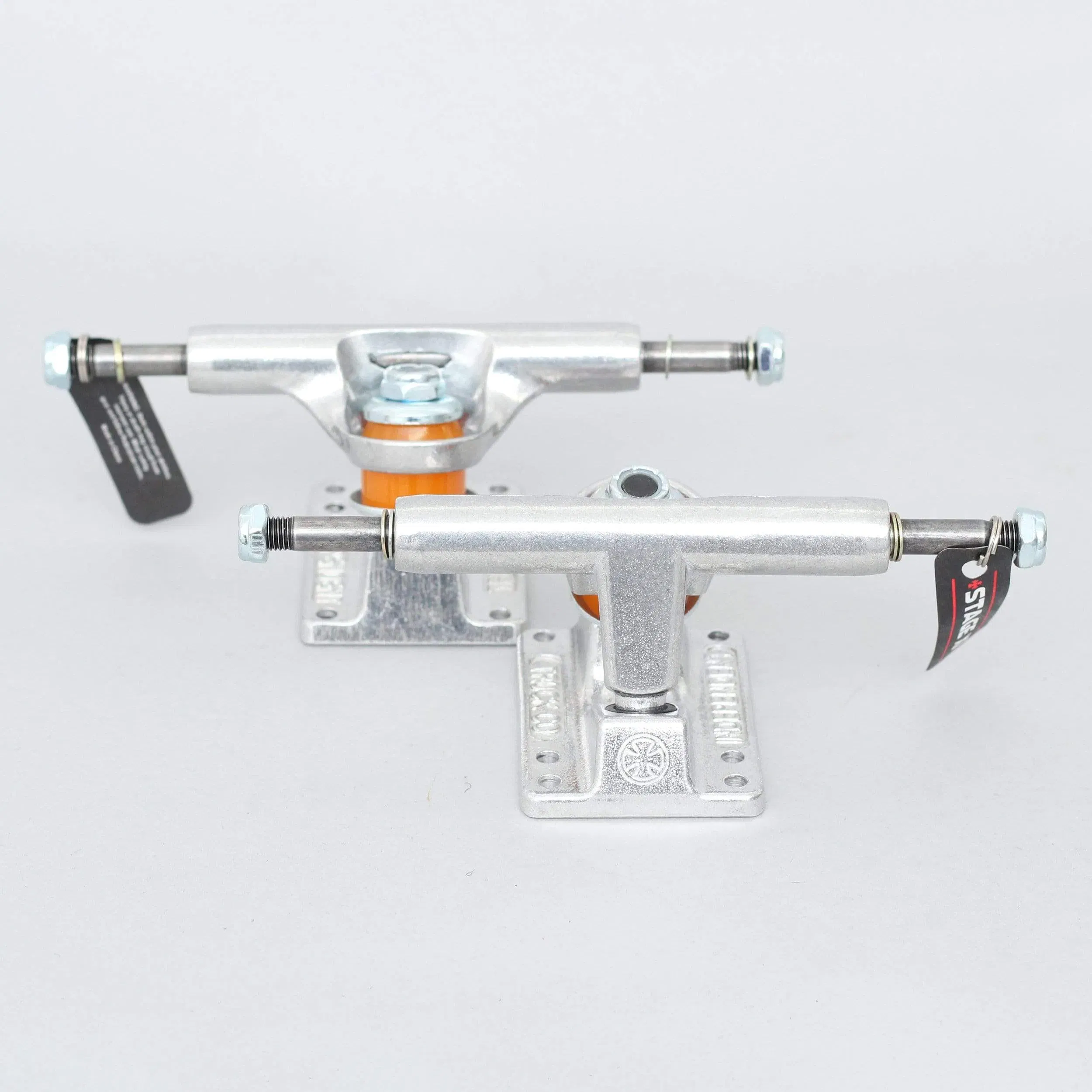 Independent 109 Stage 11 T Hanger Skateboard Trucks Polished (Pair)
