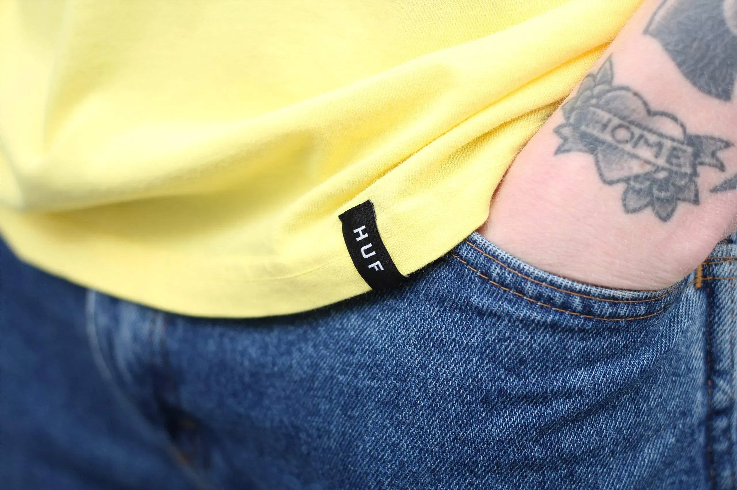 HUF Channel J T-Shirt Aurora Yellow