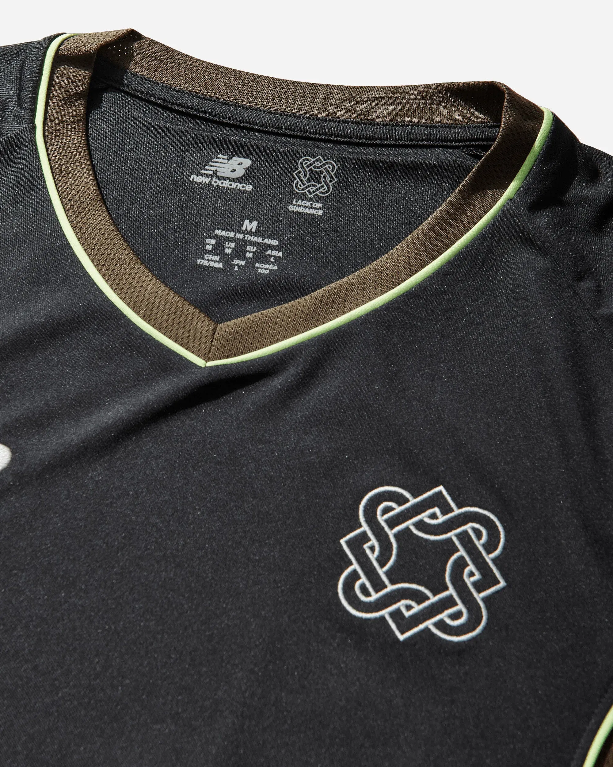 New Balance Men's Lack of Guidance Longsleeve Jersey Black / Woodland
