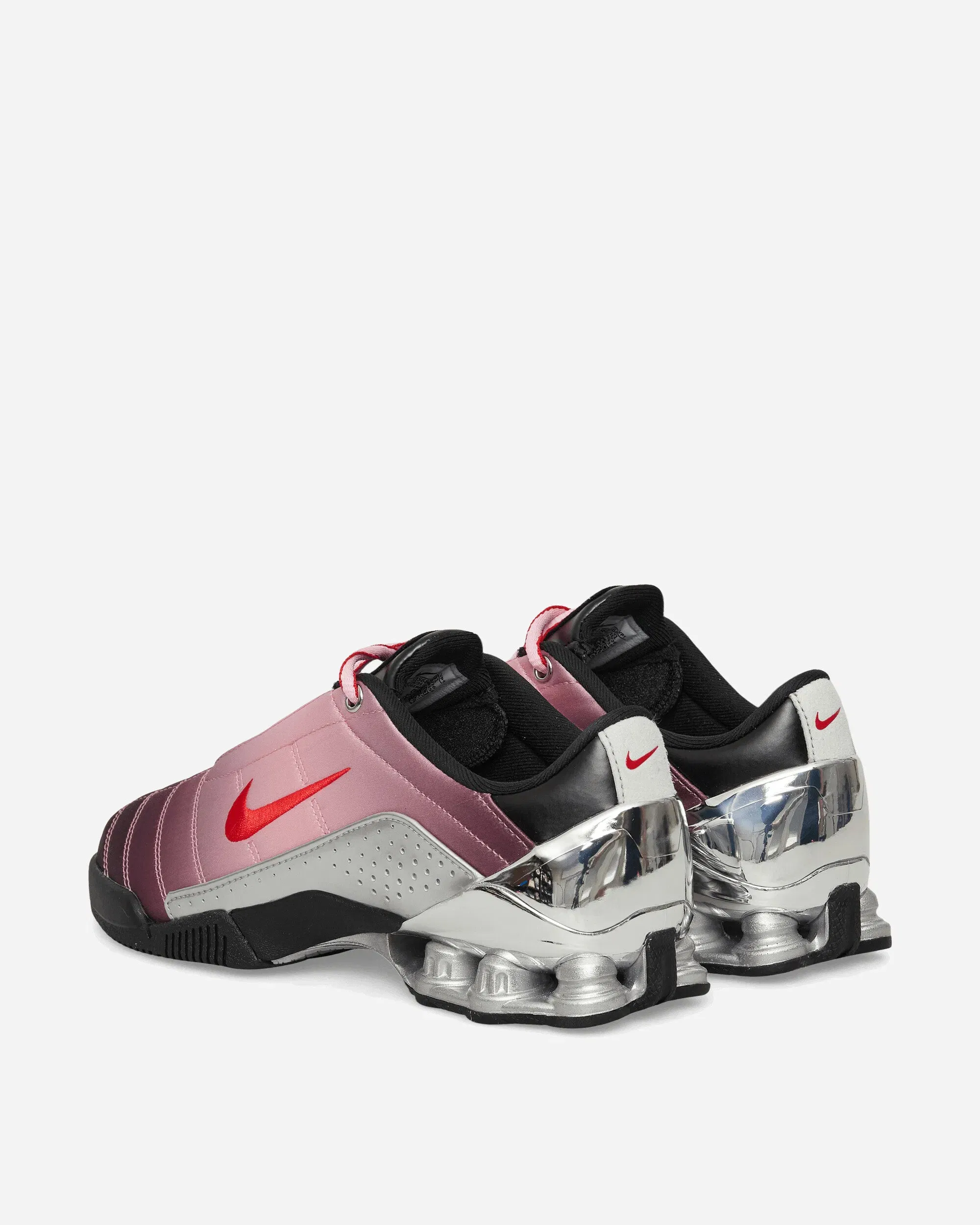 Nike Women's Forget-me-nots Total 90 Shox Magia Sneakers Shy Pink / University Red