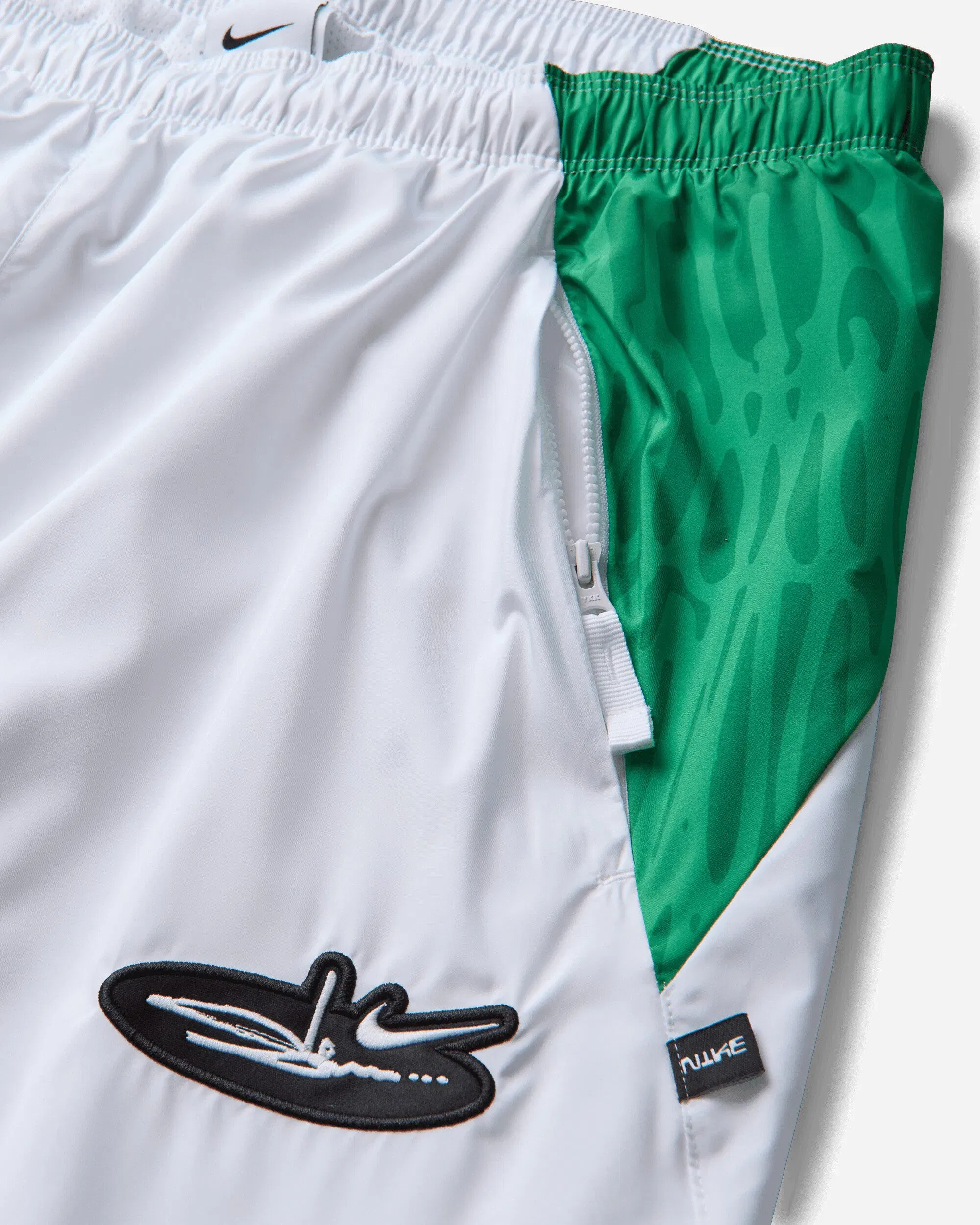 Nike Nigeria x Slawn Lightweight Pants White / Black