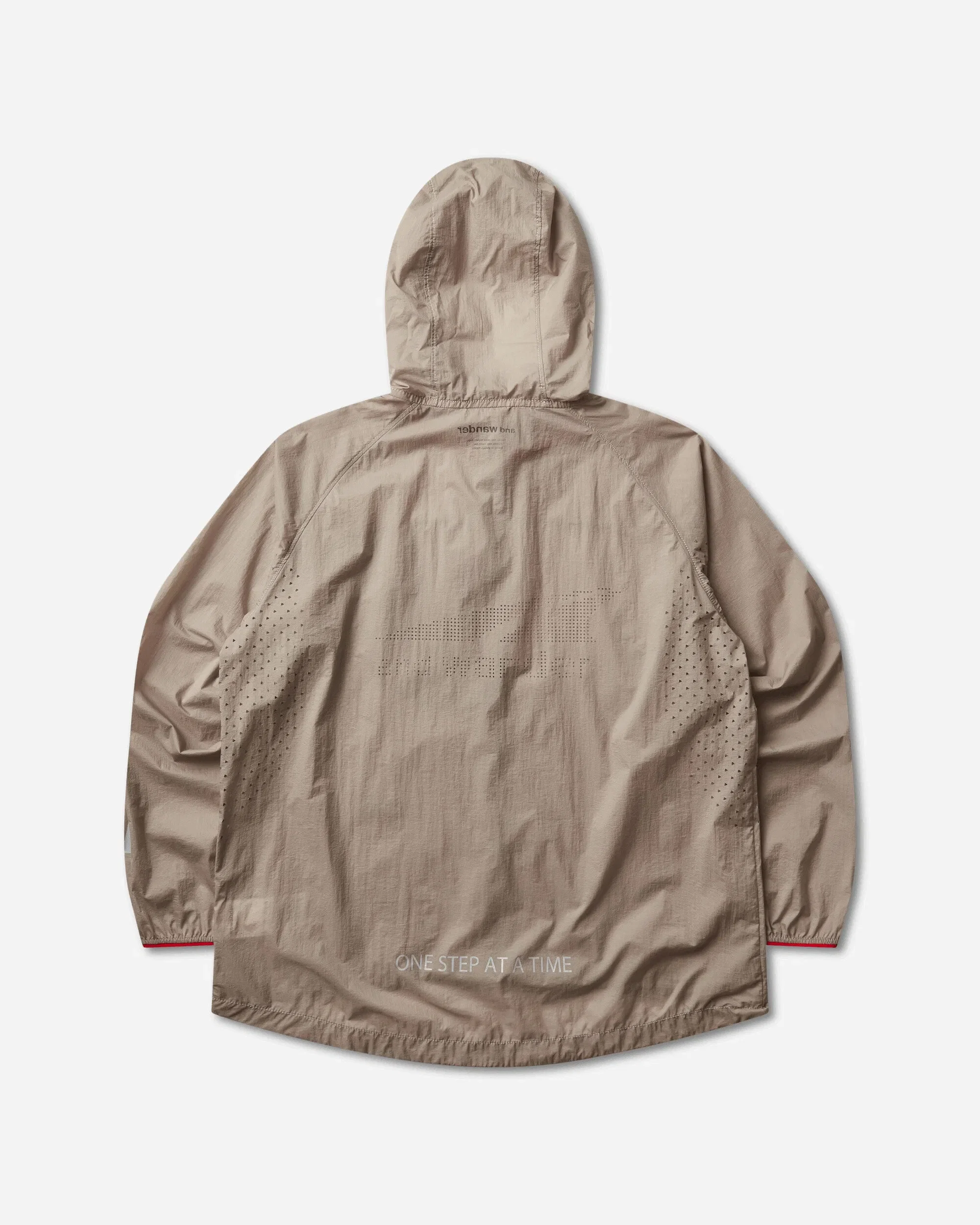 and Wander Men's Altra Ventilation Wind Jacket Beige