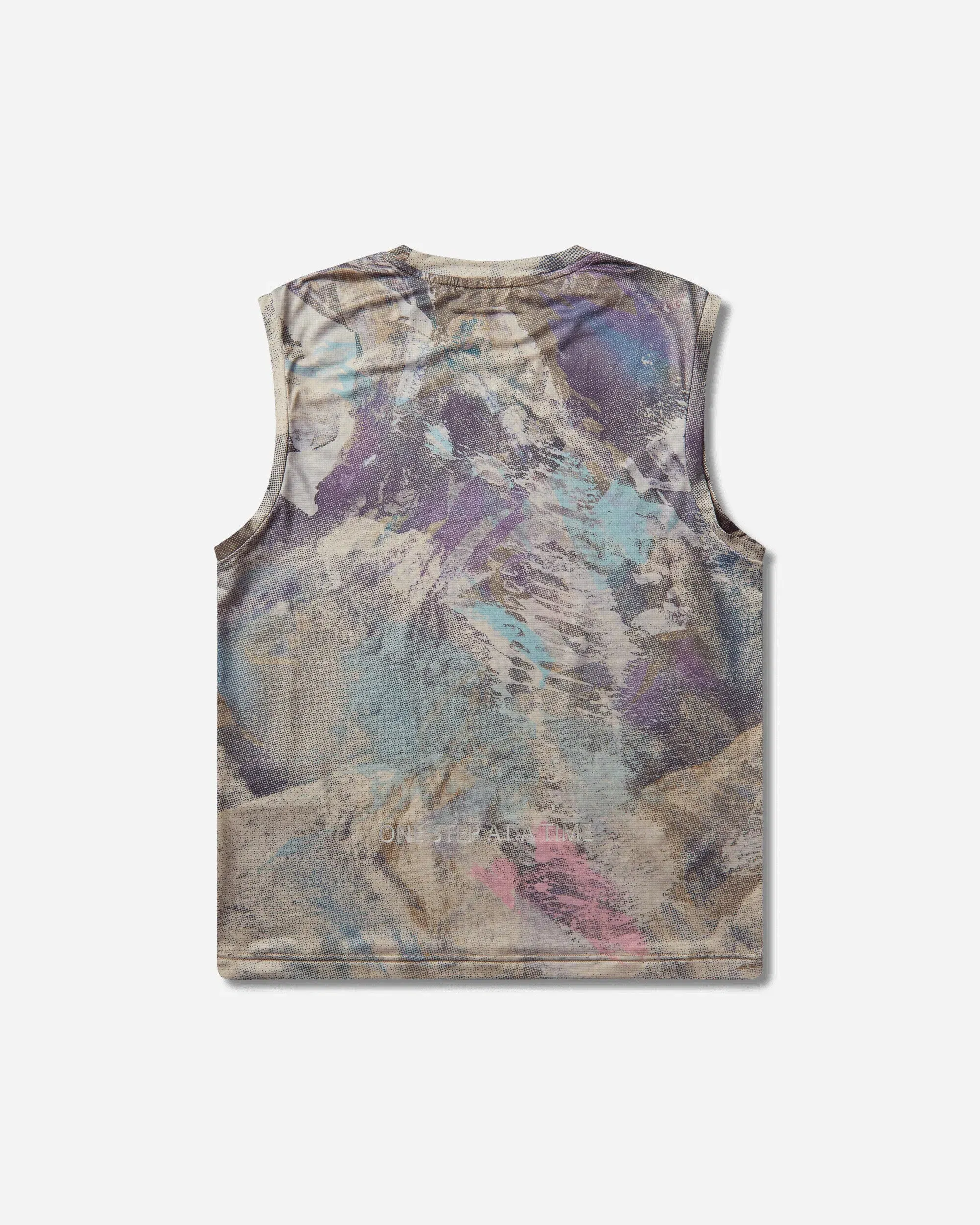 and Wander Men's Altra Graphic Tank Top Beige