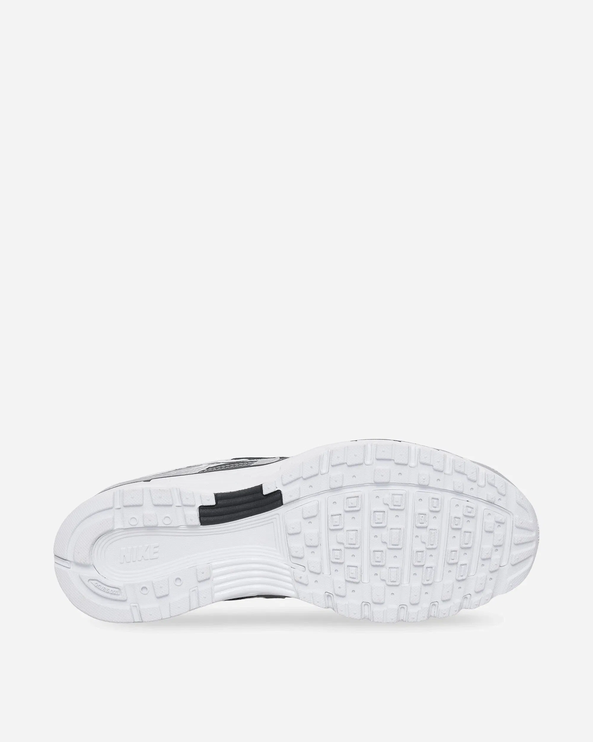 Nike Women's P-6000 Sneakers White / Off-White