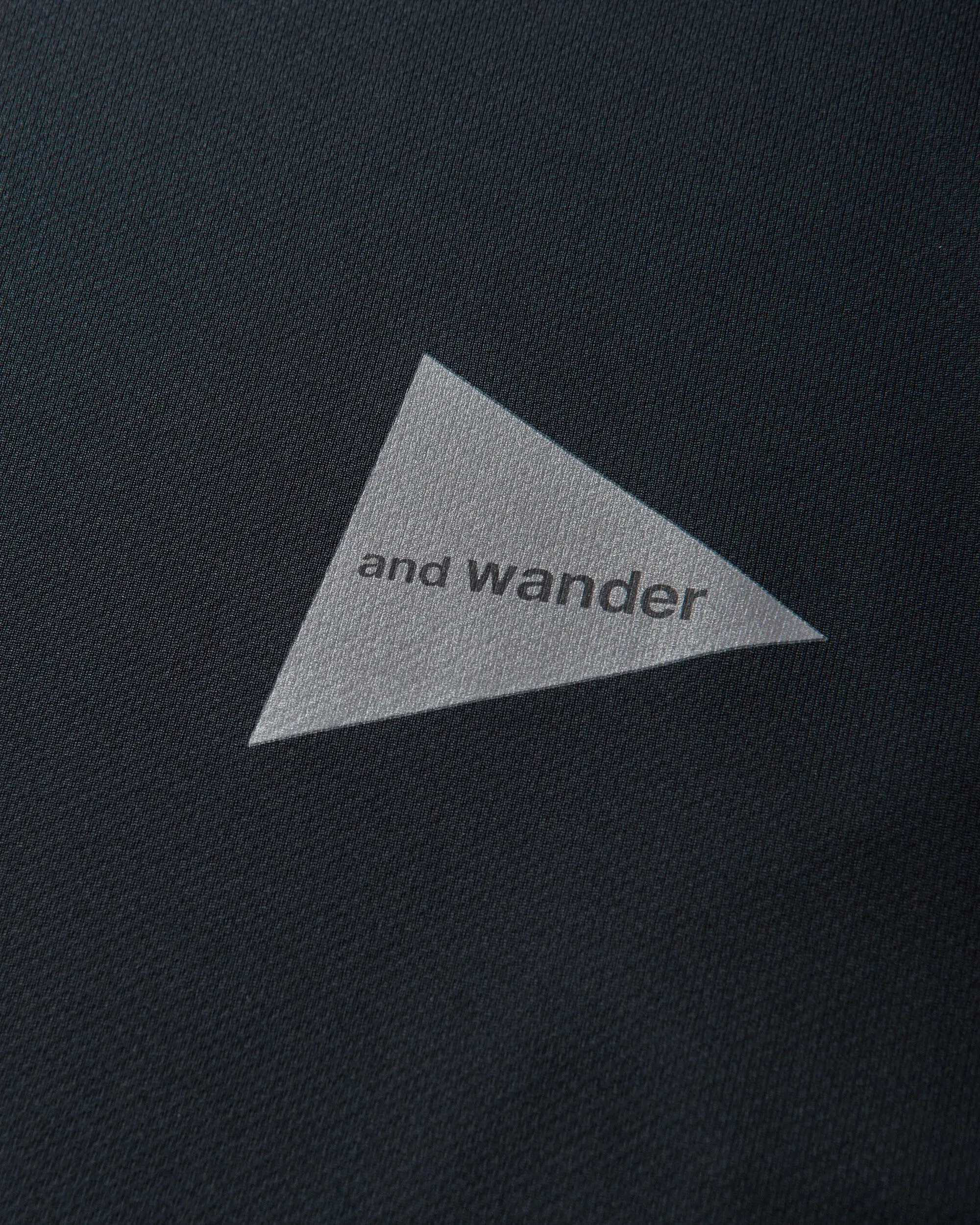 and Wander Men's Dry Jersey Hoodie Black