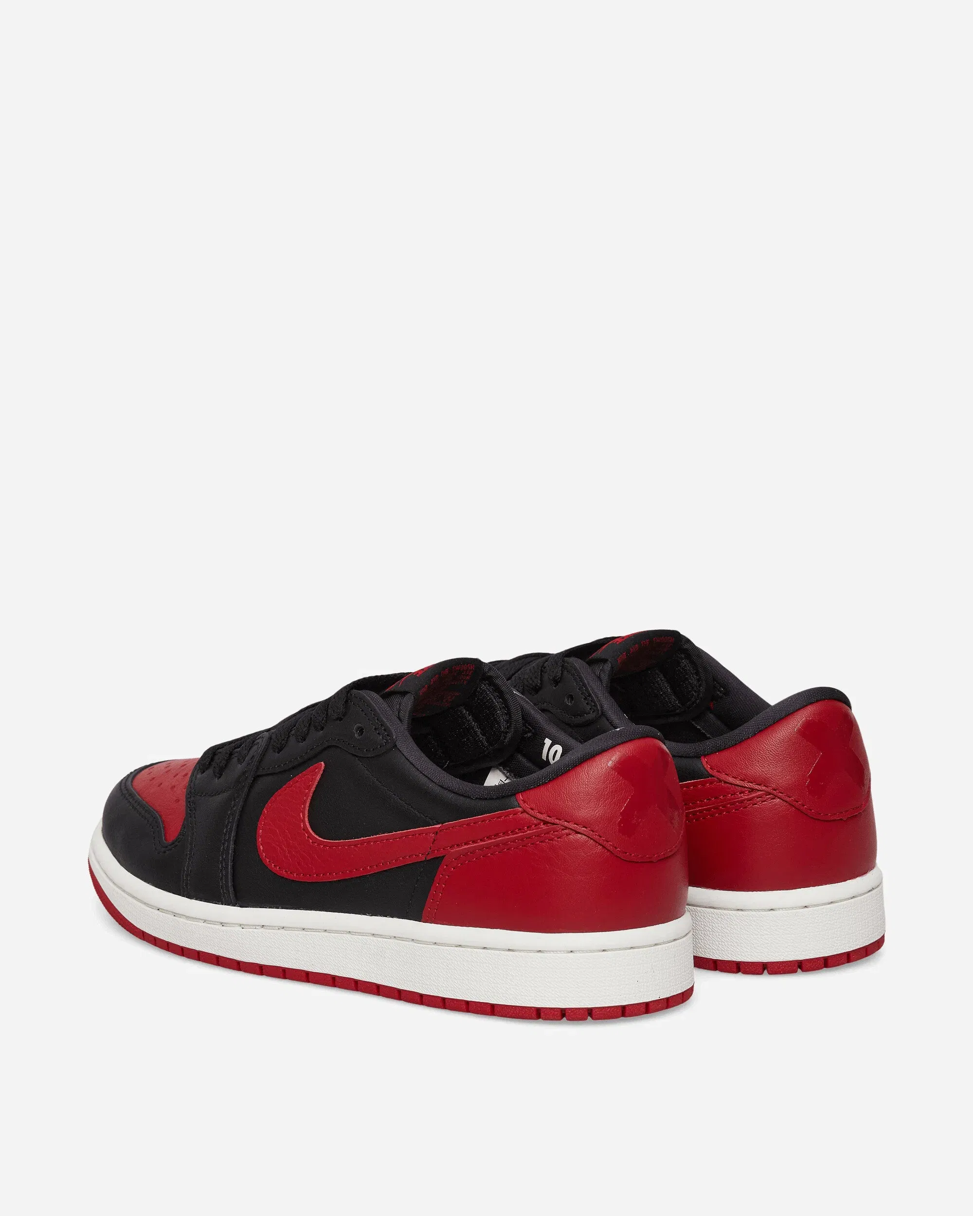 Air Jordan 1 Retro Low OG 'Banned' Sneakers Black / Varsity Red