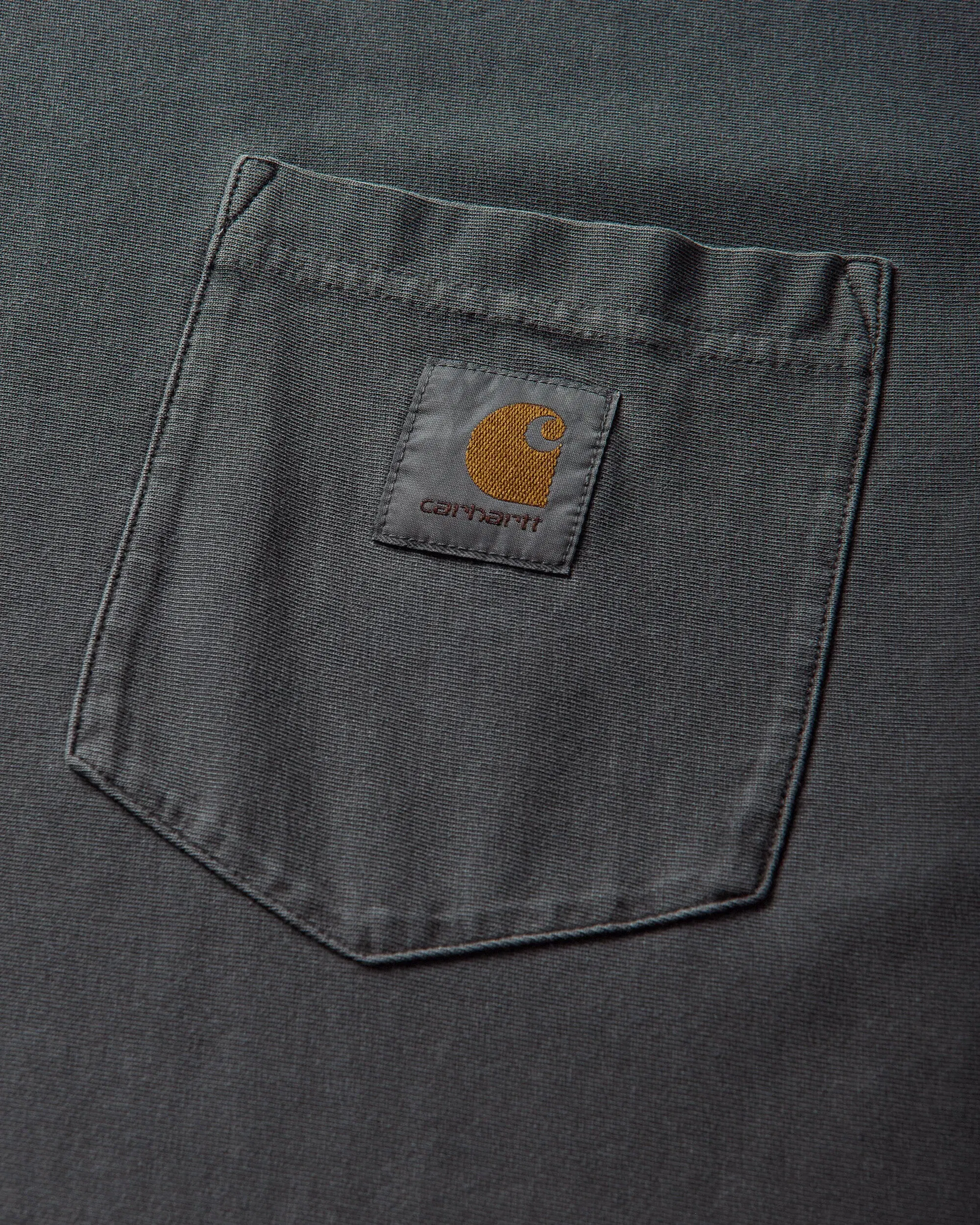 Carhartt WIP Men's Loose Pocket Longsleeve T-Shirt Black (Garment Dyed)