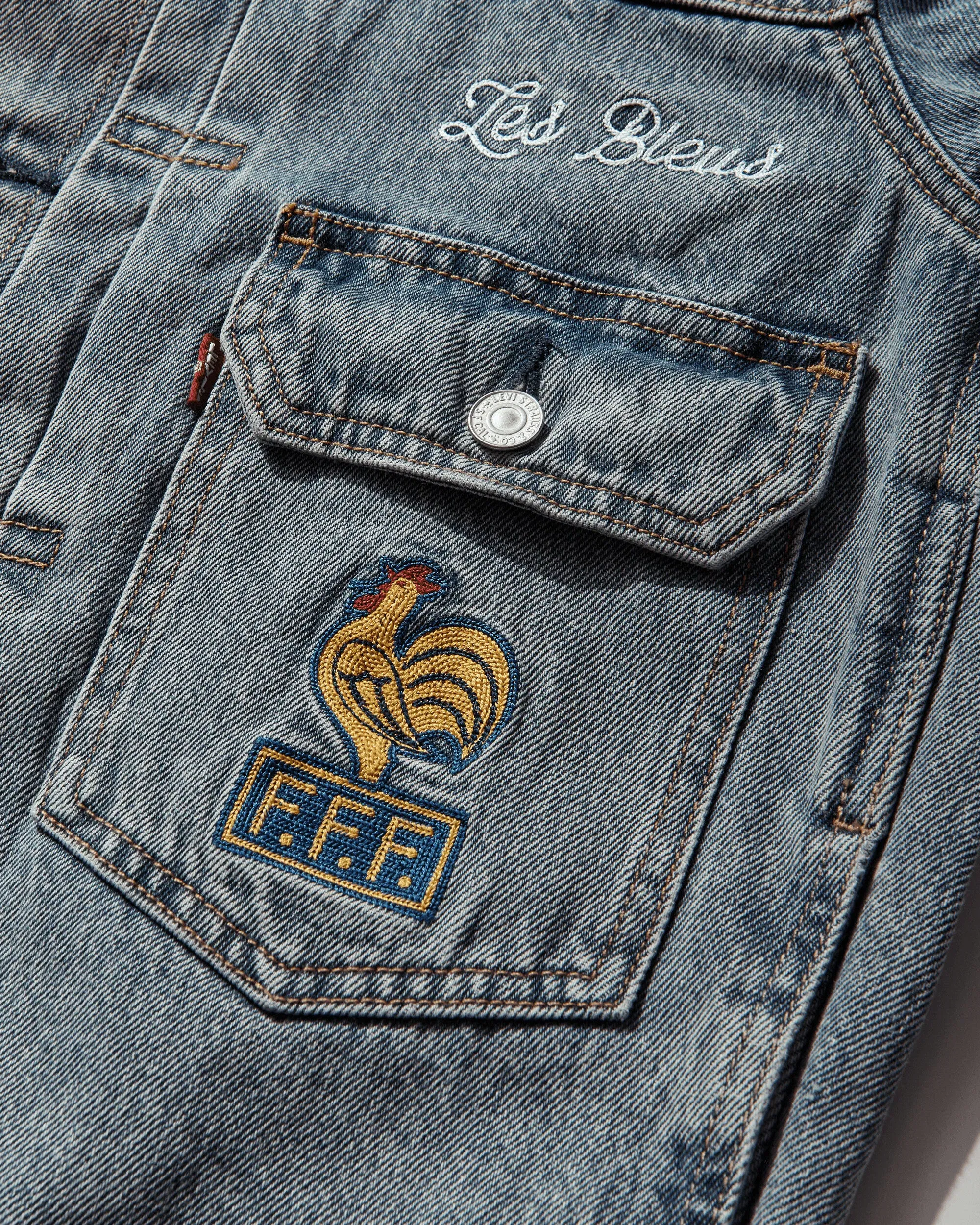 Levi's Men's France Football Type II Trucker Jacket Dark Indigo