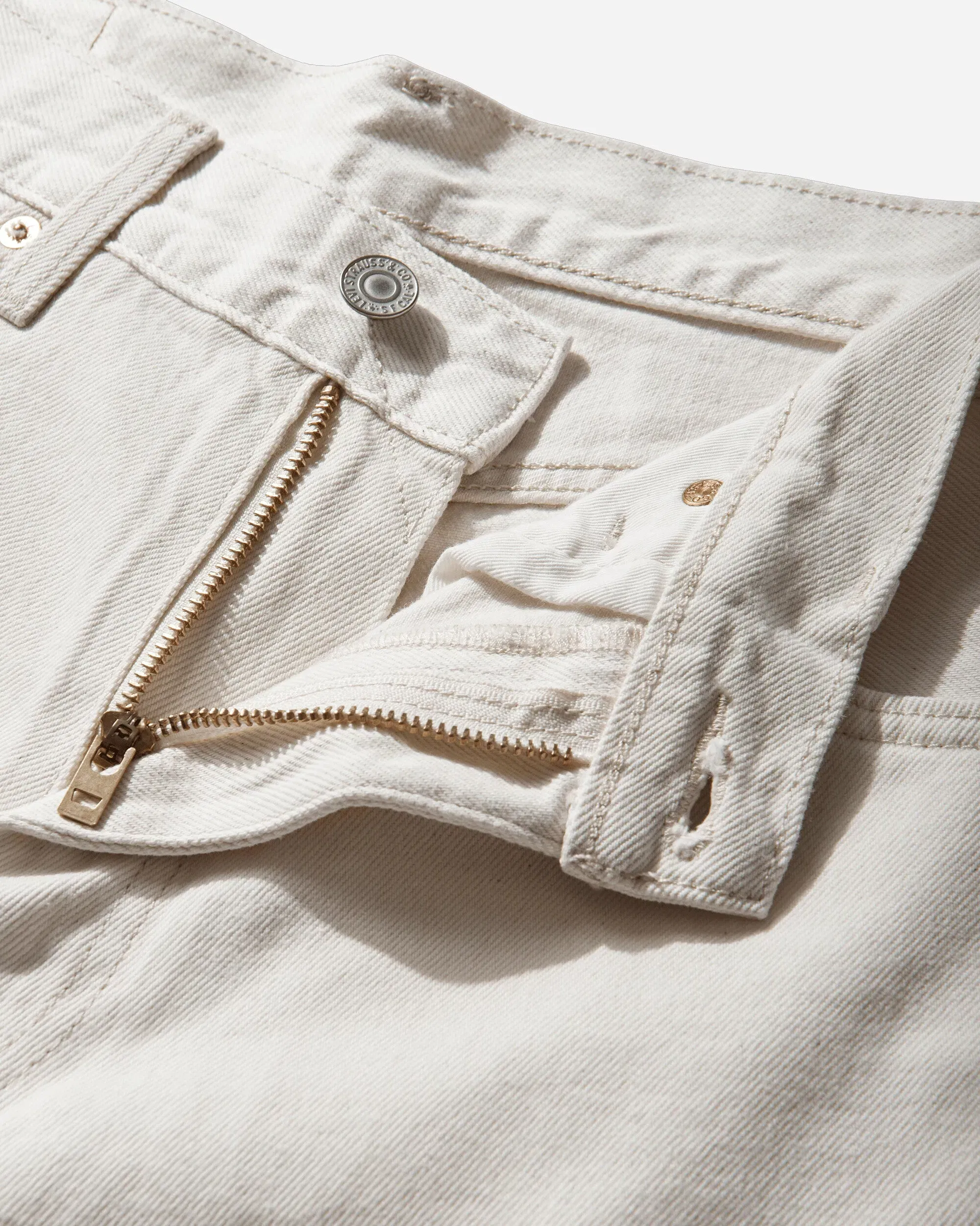 Levi's Men's France Football 478 Baggy Shorts White