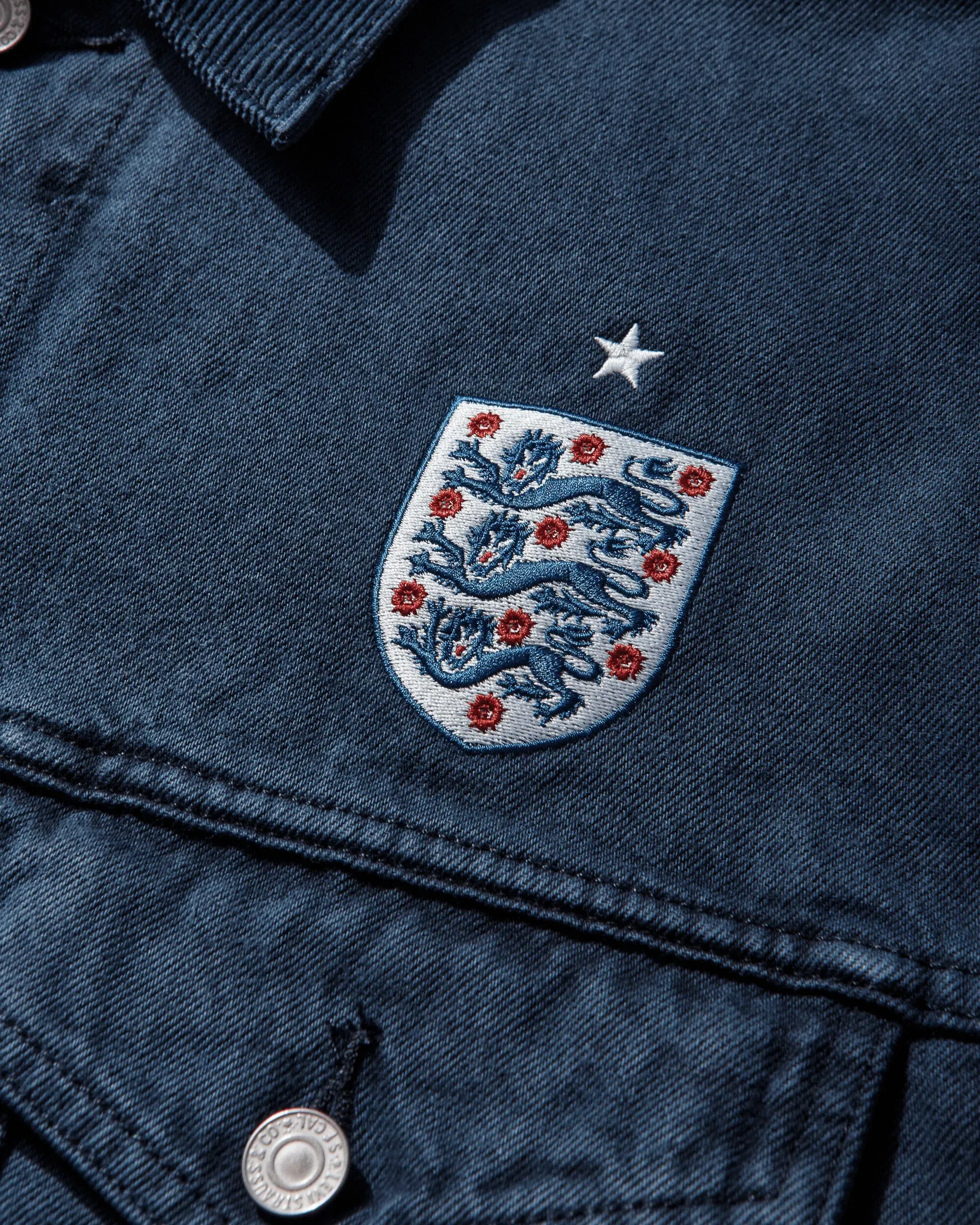Levi's Men's England Football Type III Trucker Jacket Blue