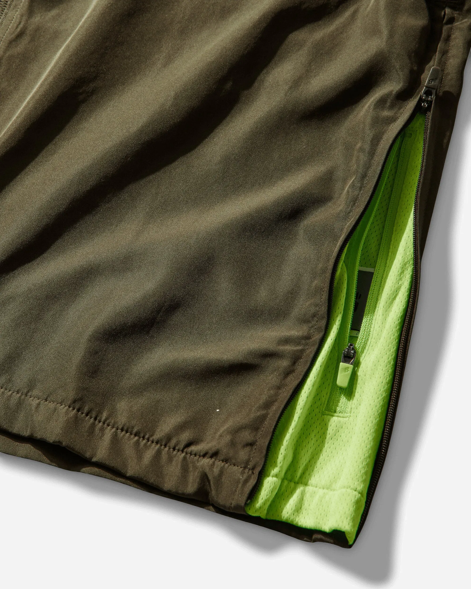 New Balance Men's Lack of Guidance Reversible Jacket Woodland