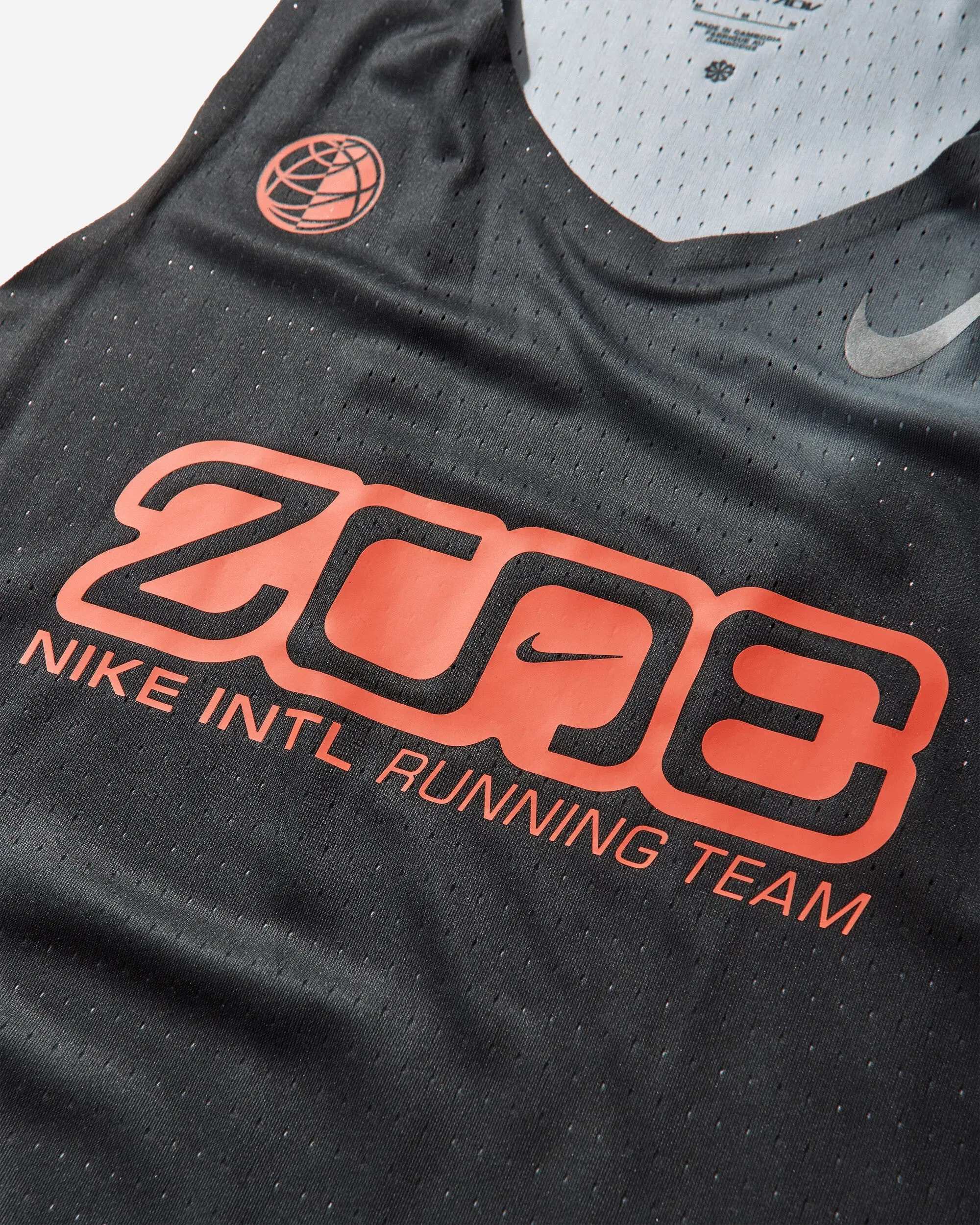 Nike Men's AeroSwift Dri-FIT ADV Running Vest Black