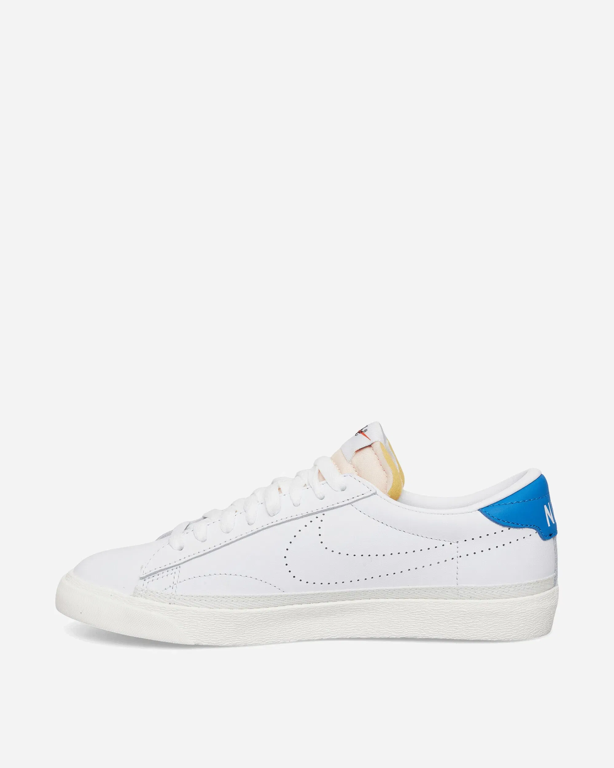 Nike Tennis Classic Sneakers White / Light Photo Blue