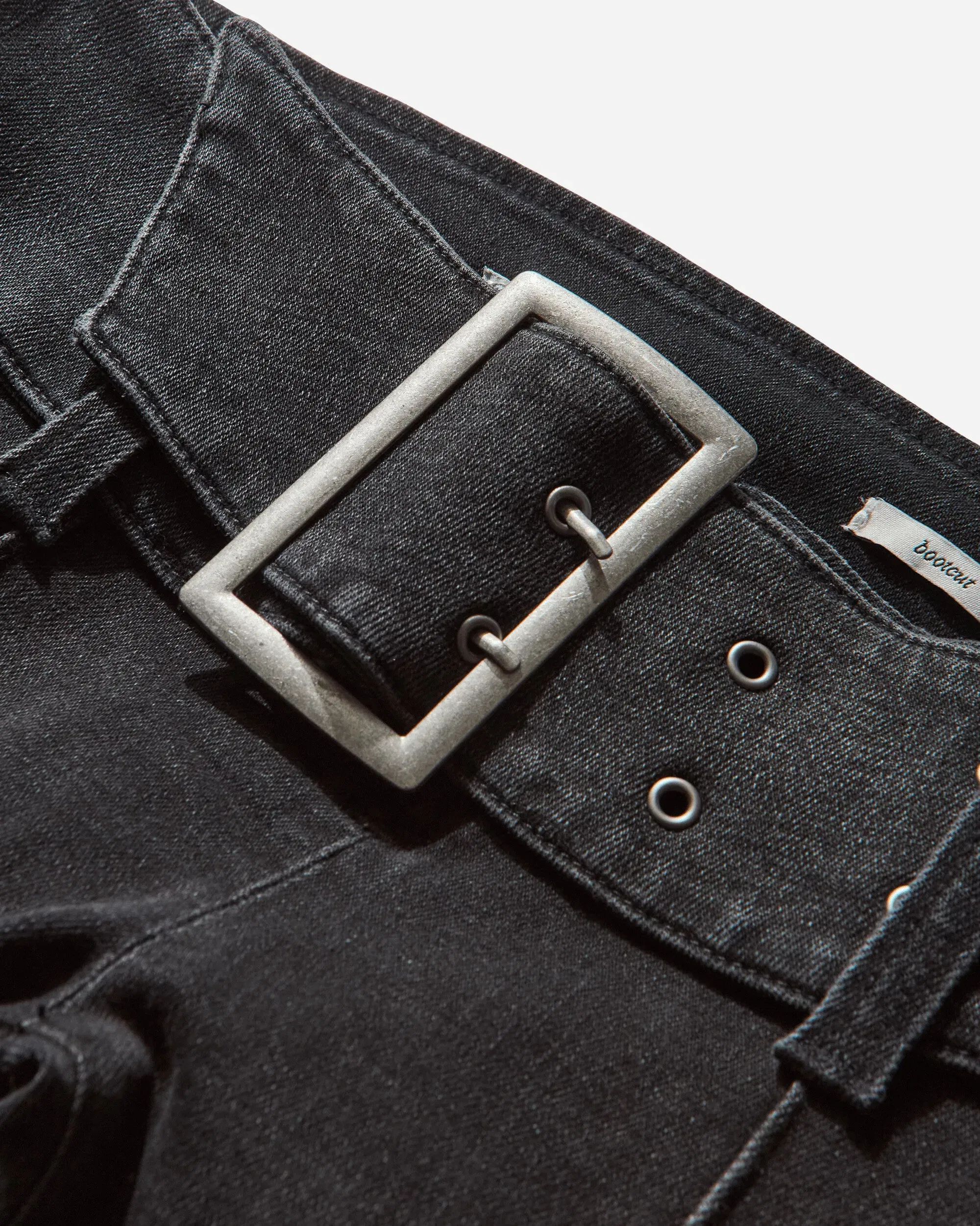 GUESS USA Women's Belted Bootcut Pants Black Sanded Wash