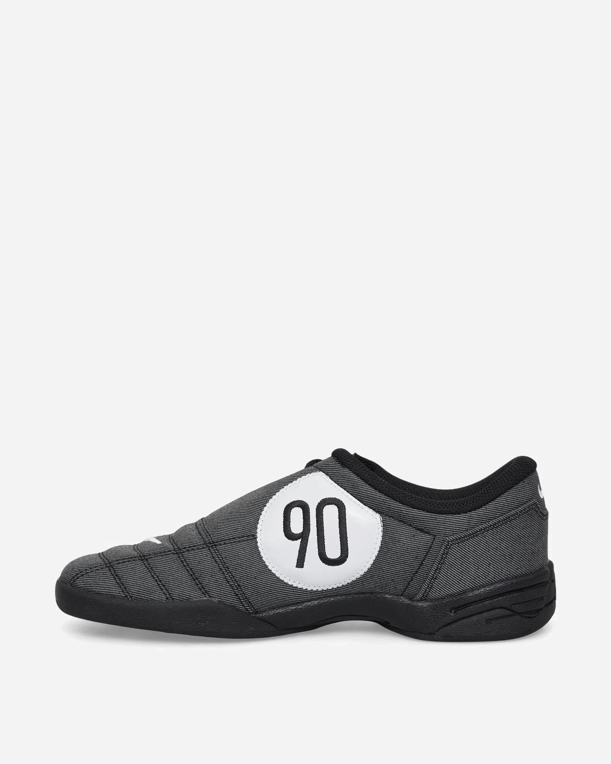 Nike Total 90 Premium Sneakers Black / White