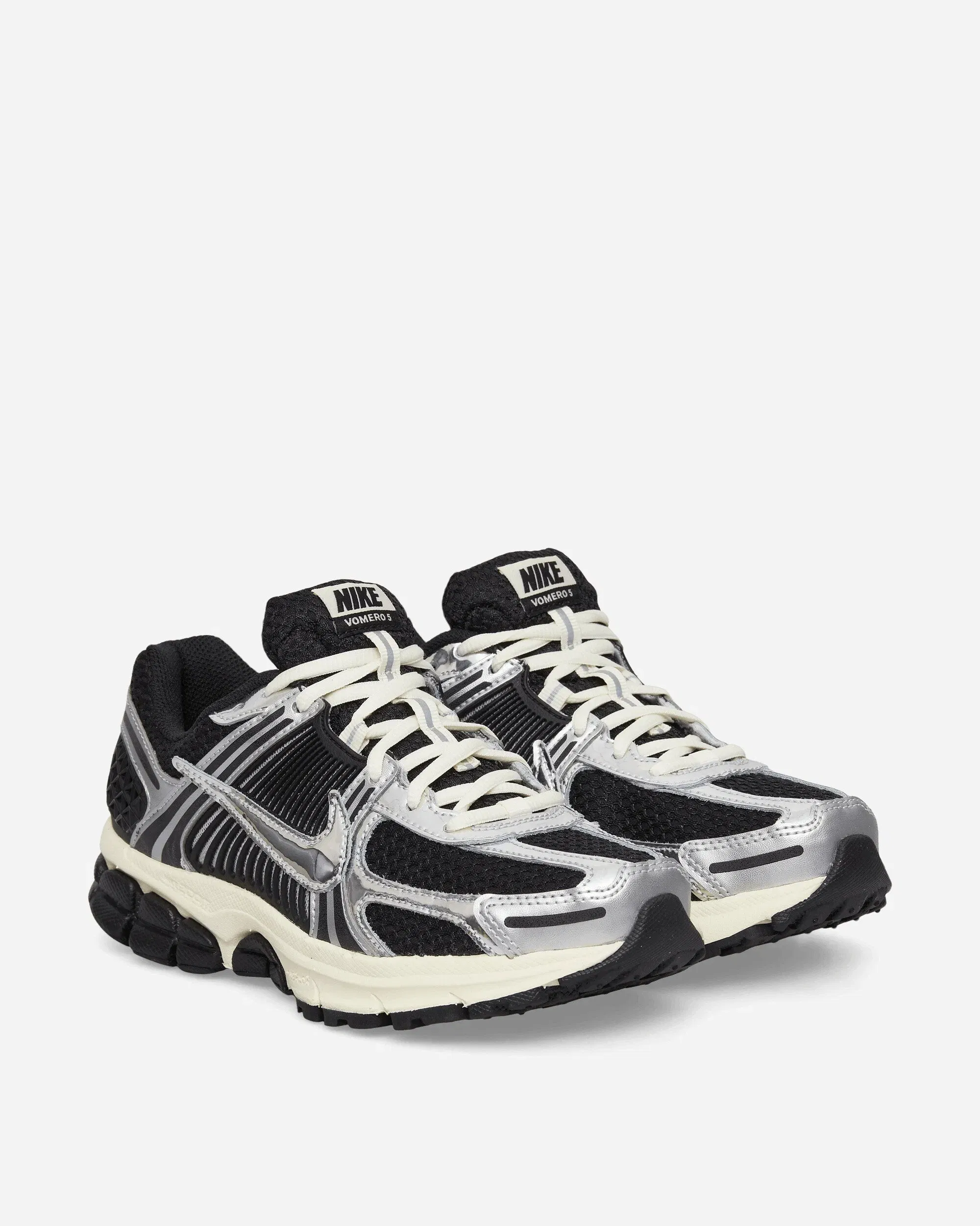 Nike Zoom Vomero 5 Sneakers Black / Metallic Silver / Coconut Milk / Chrome