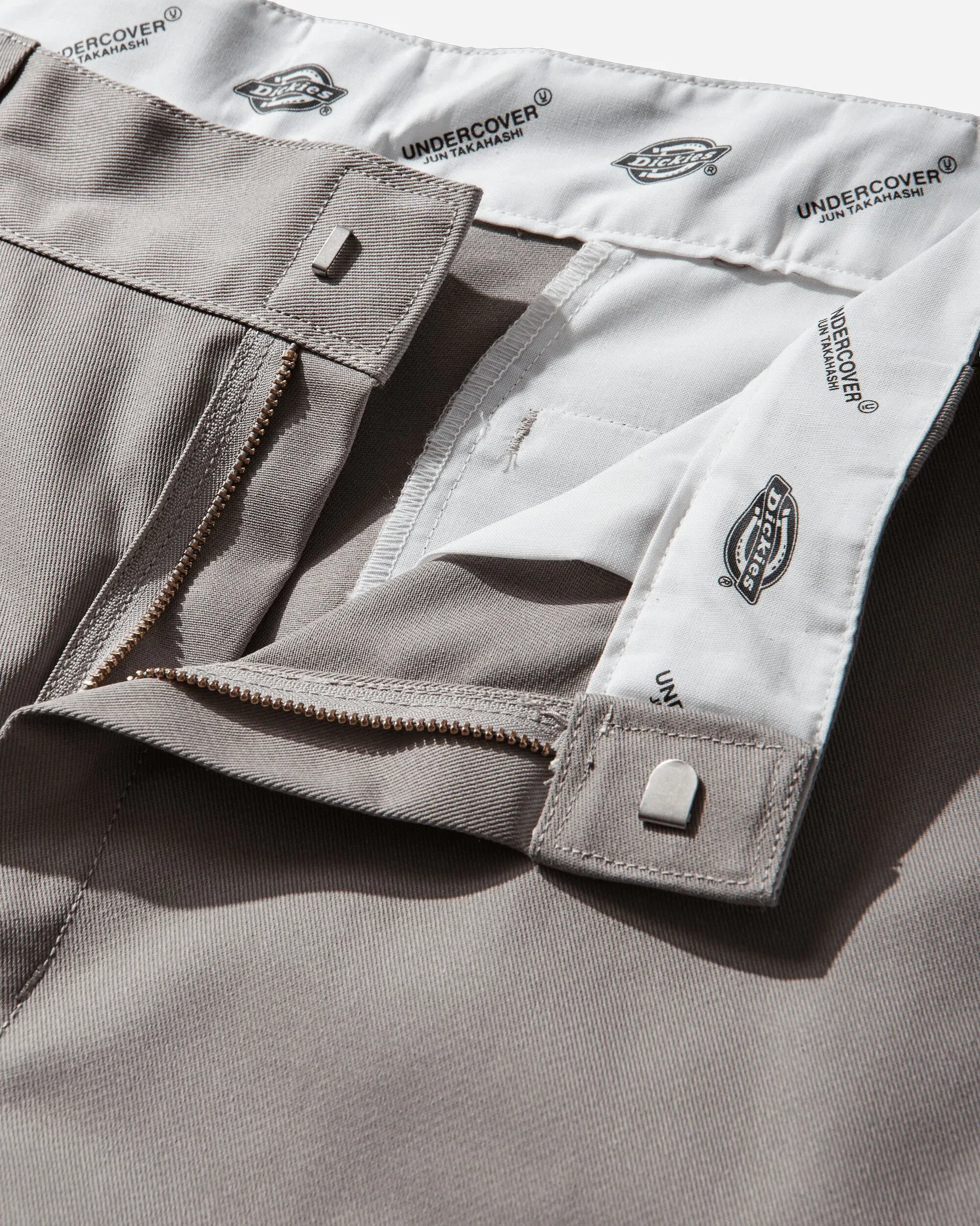 Undercover Men's Dickies Shorts Light Gray