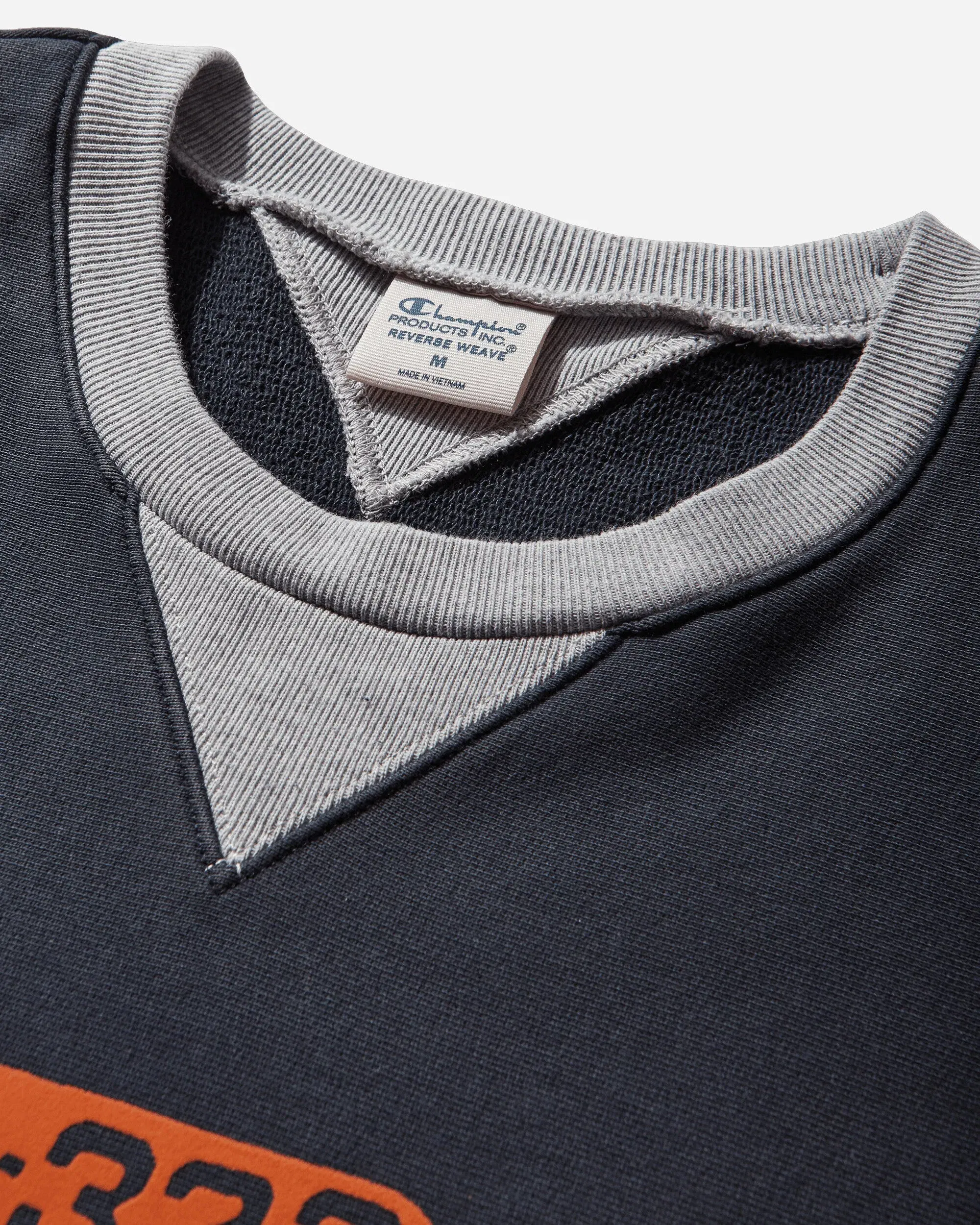 Champion Men's Time Capsule Reverse Wave Crewneck Sweatshirt Dark Blue