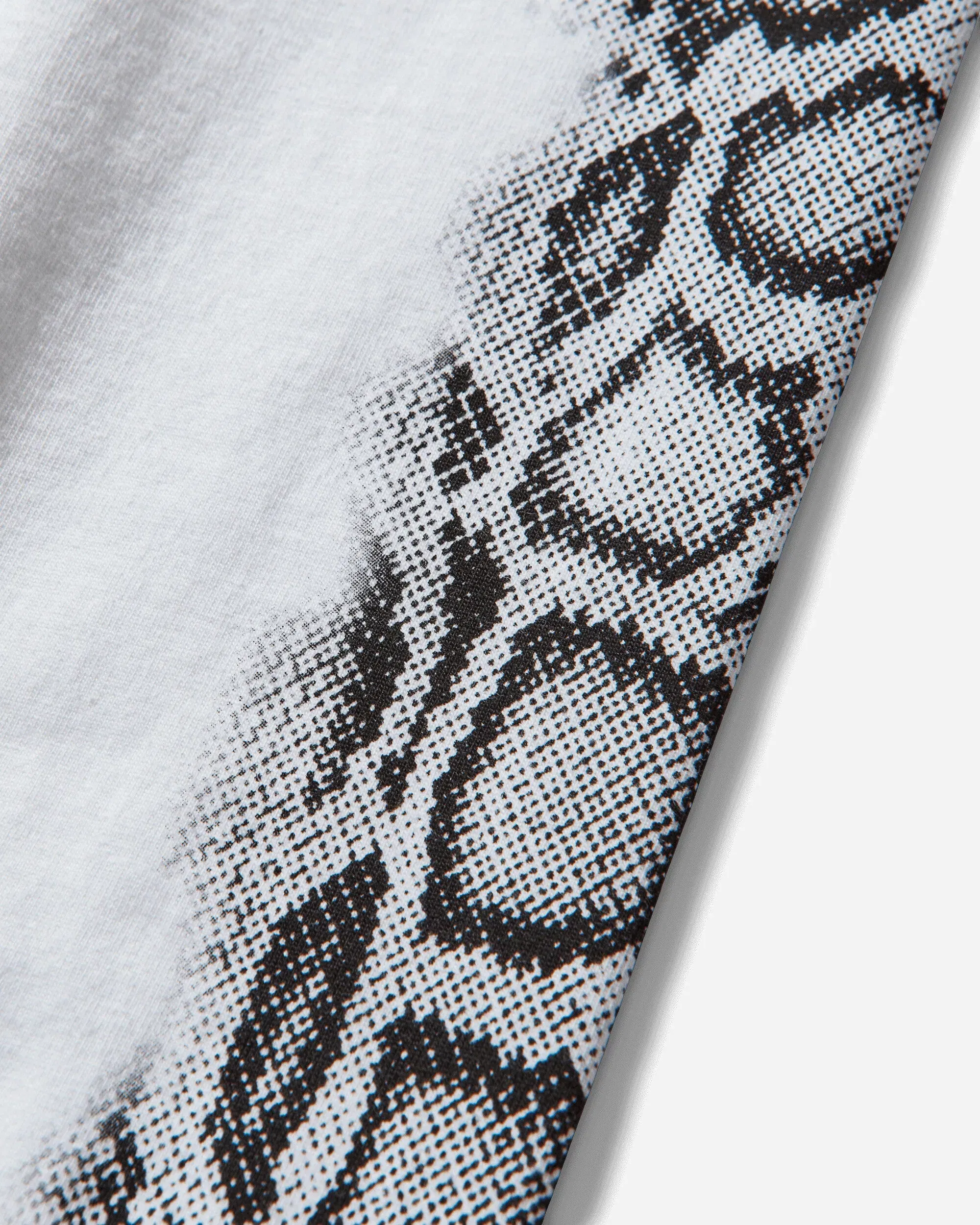 Carhartt WIP Men's Camo Snake Longsleeve T-Shirt White