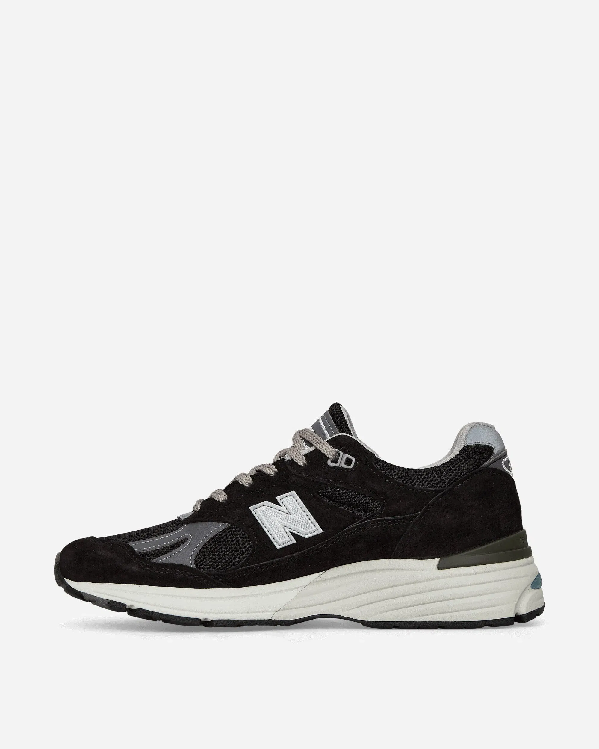New Balance Made in UK 991v2 Sneakers Black / Smoked Pearl / Silver