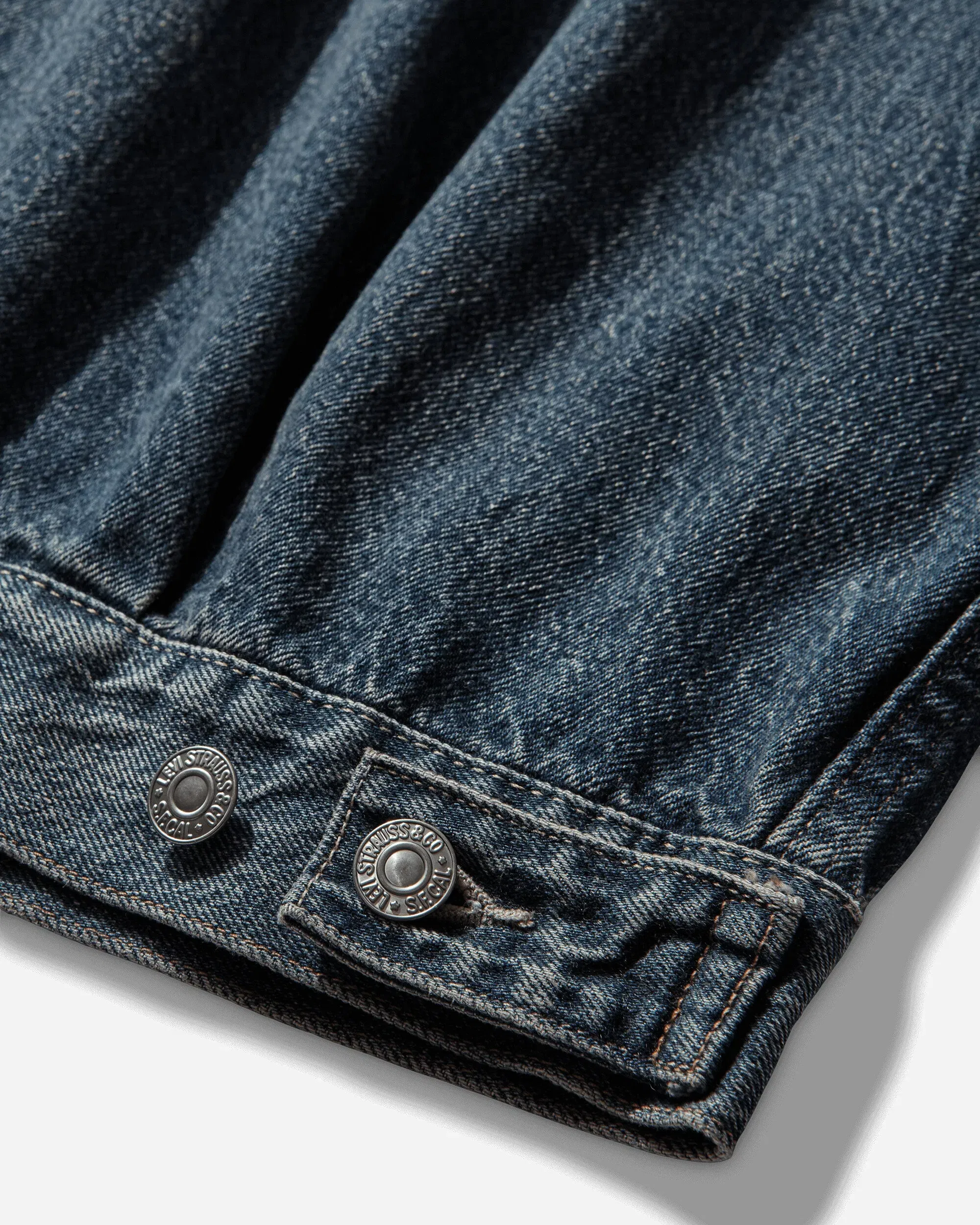 Levi's Men's 1953 Type II Jacket Flippen