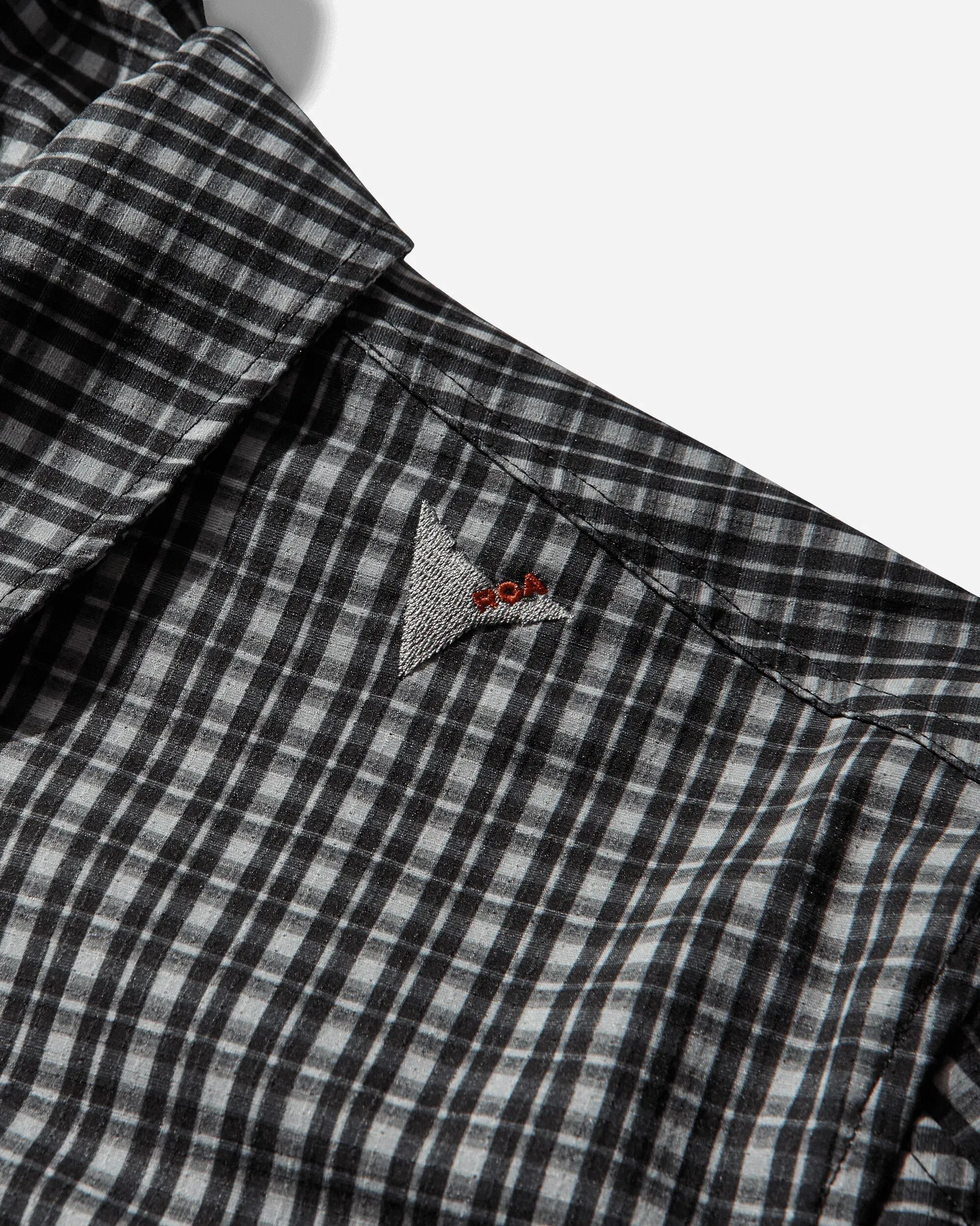 ROA Men's Aair FloWeave Printed Check Long Sleeve Hooded Shirt Anthracite