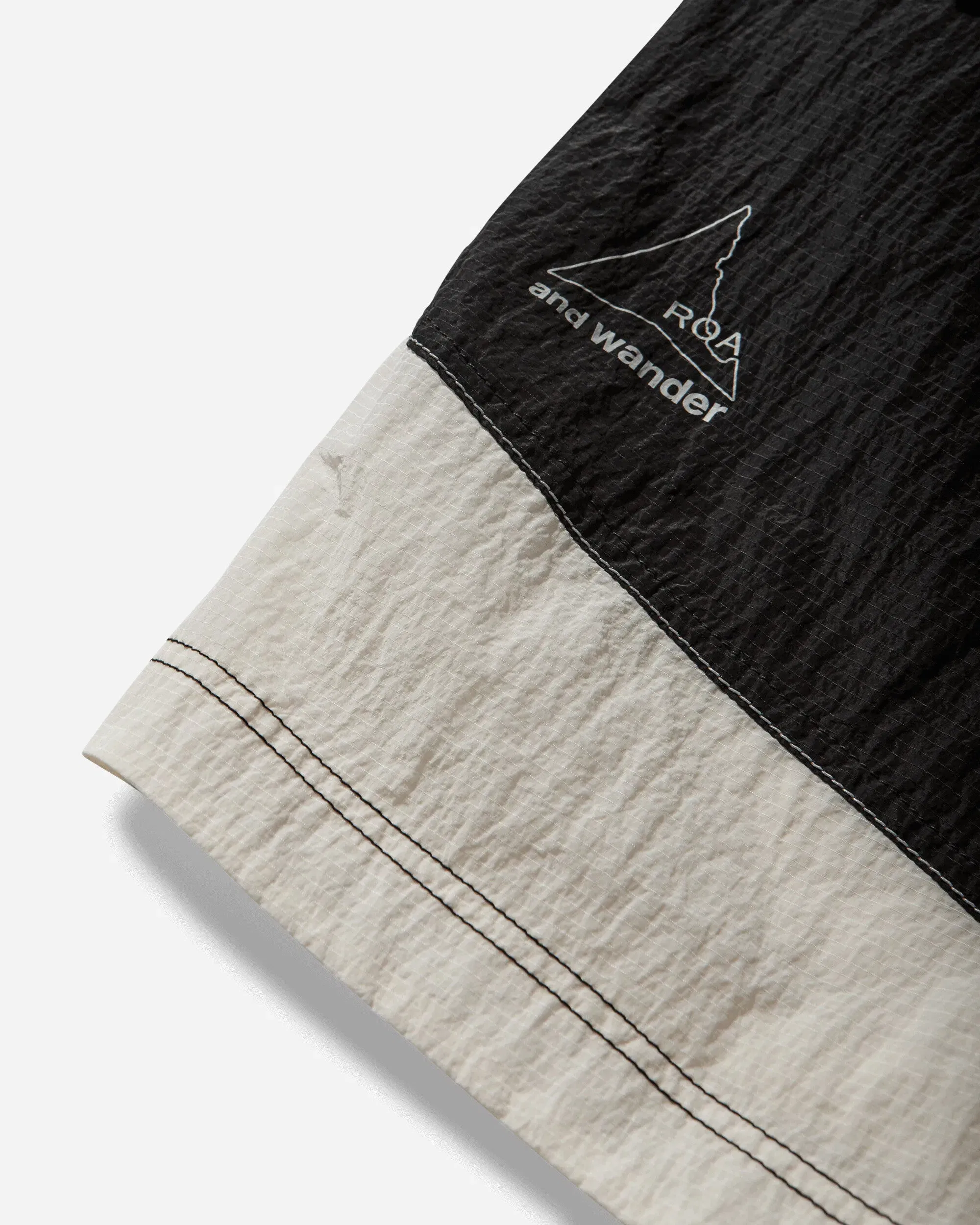 ROA and wander Ripstop Wind Short Pants Off White