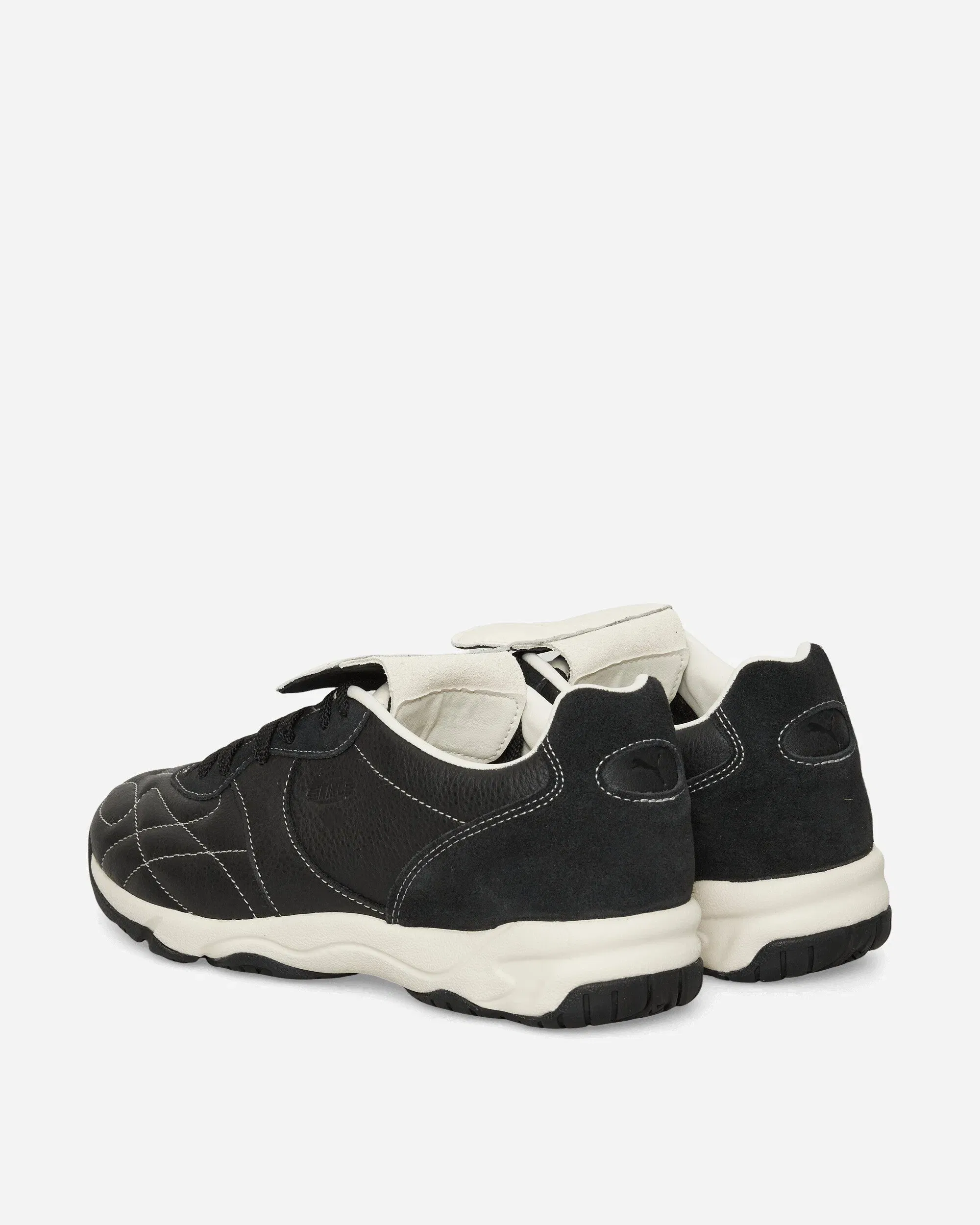 Puma King Indoor Icons Sneakers Black / Frosted Ivory