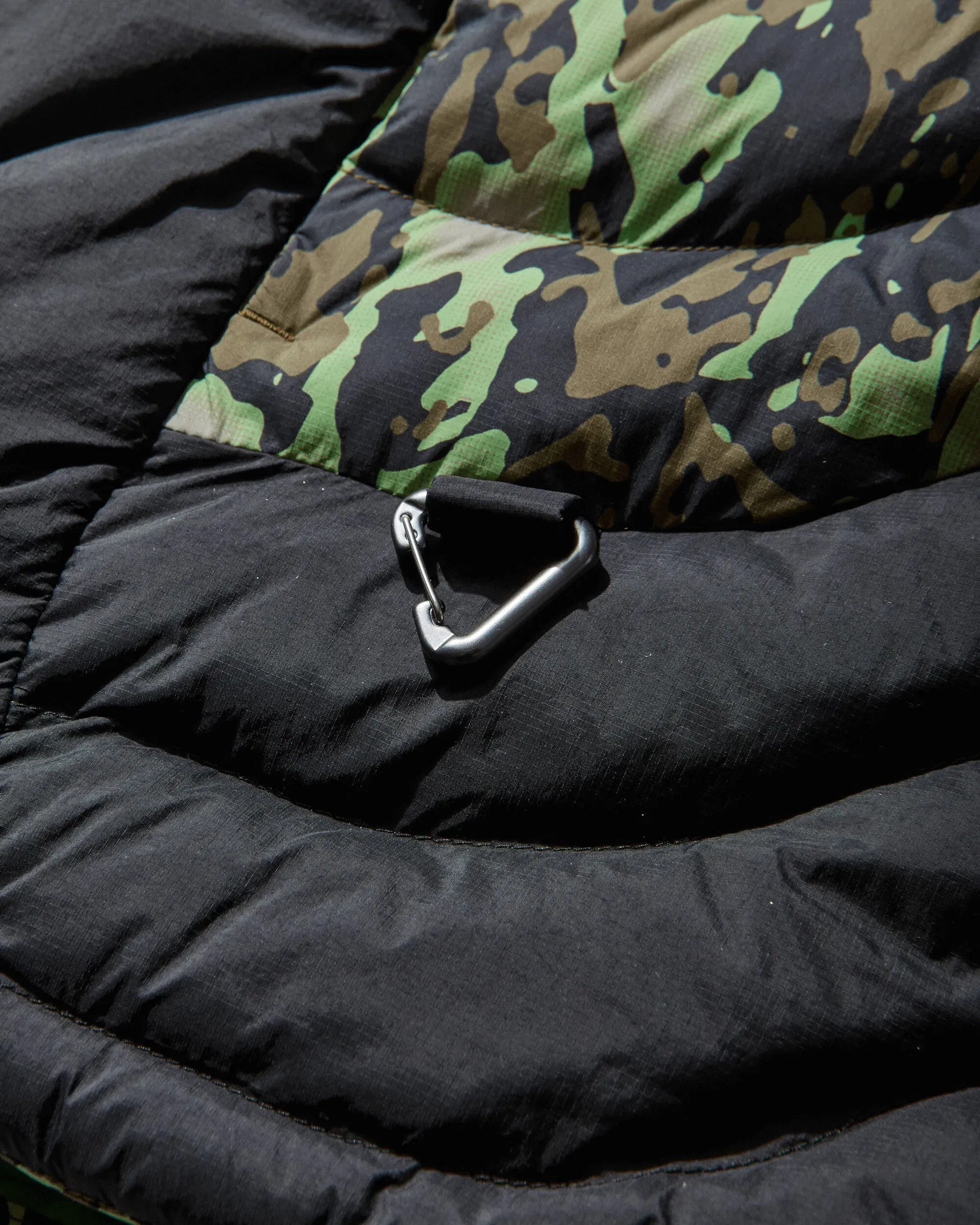 Nike Men's ACG 'Lava Flow' Therma-FIT ADV Jacket College Grey / Black / Mean Green