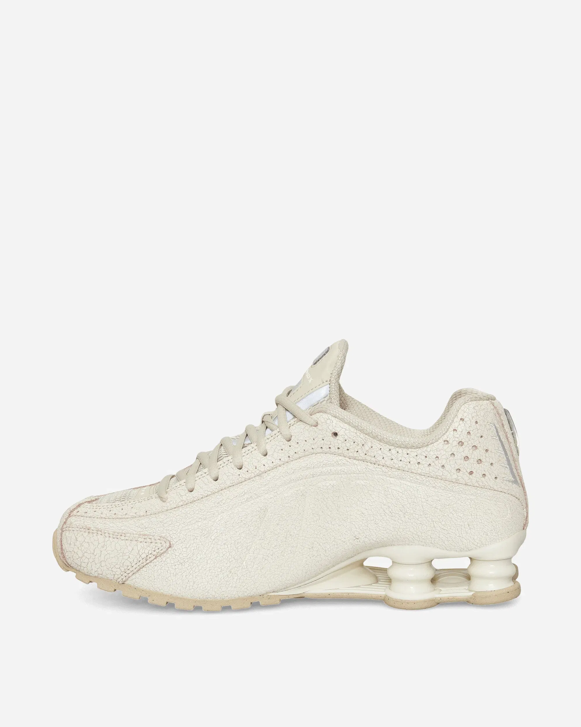 Nike Shox R4 Sneakers Natural / Metallic Silver