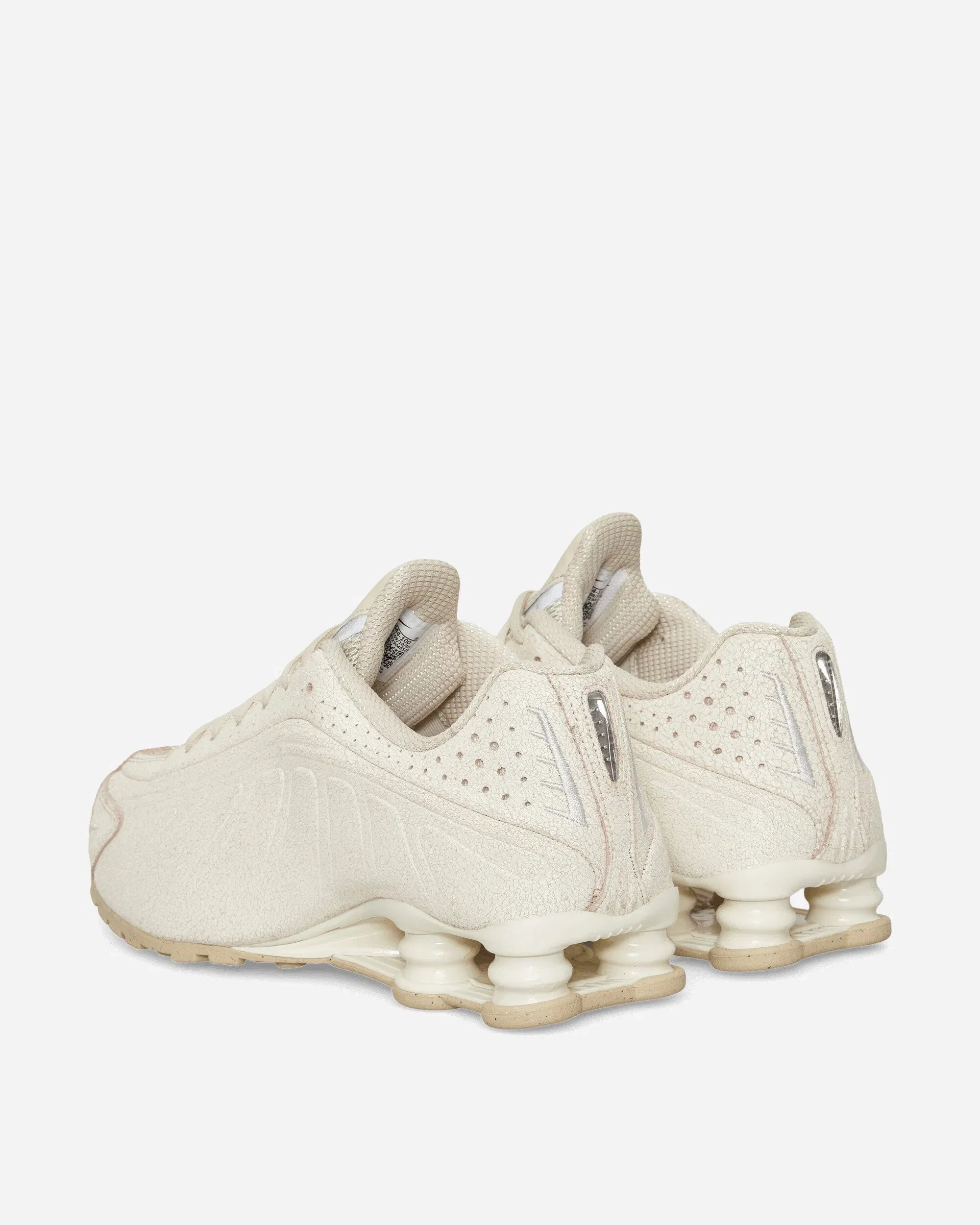 Nike Shox R4 Sneakers Natural / Metallic Silver
