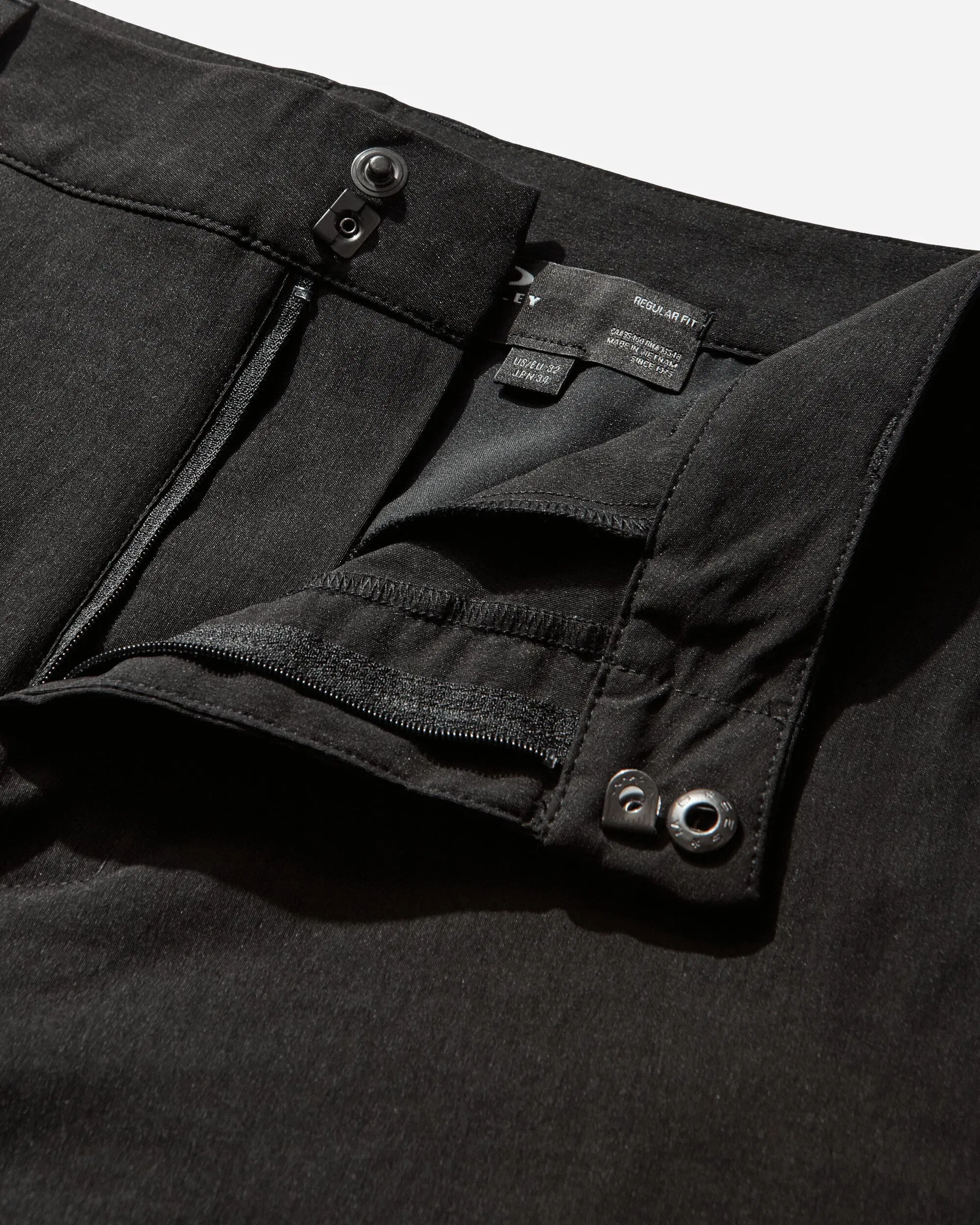 Oakley Men's Take PRO Redux Shorts Pitch Black