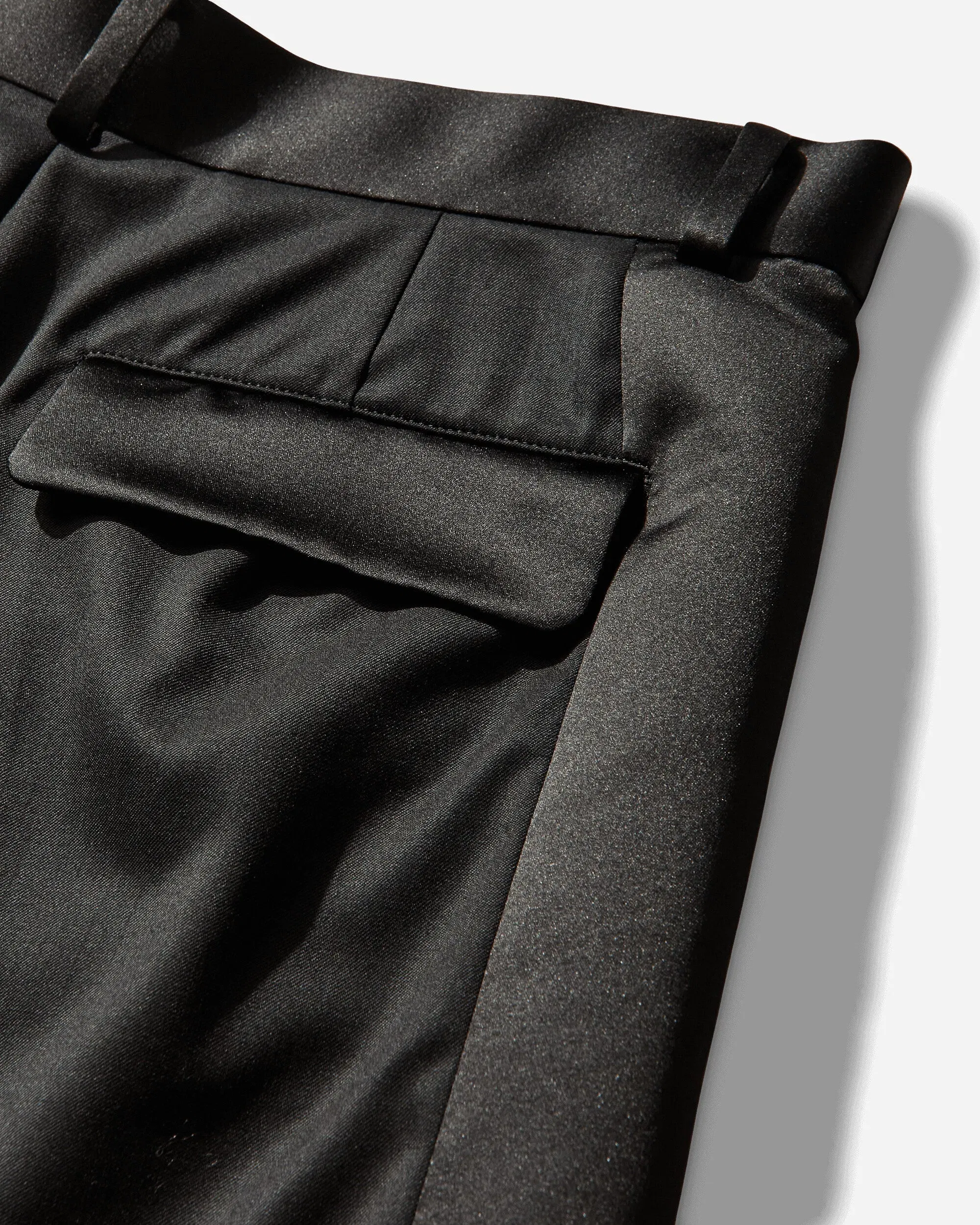 Undercover Women's Wool Satin Shorts Black