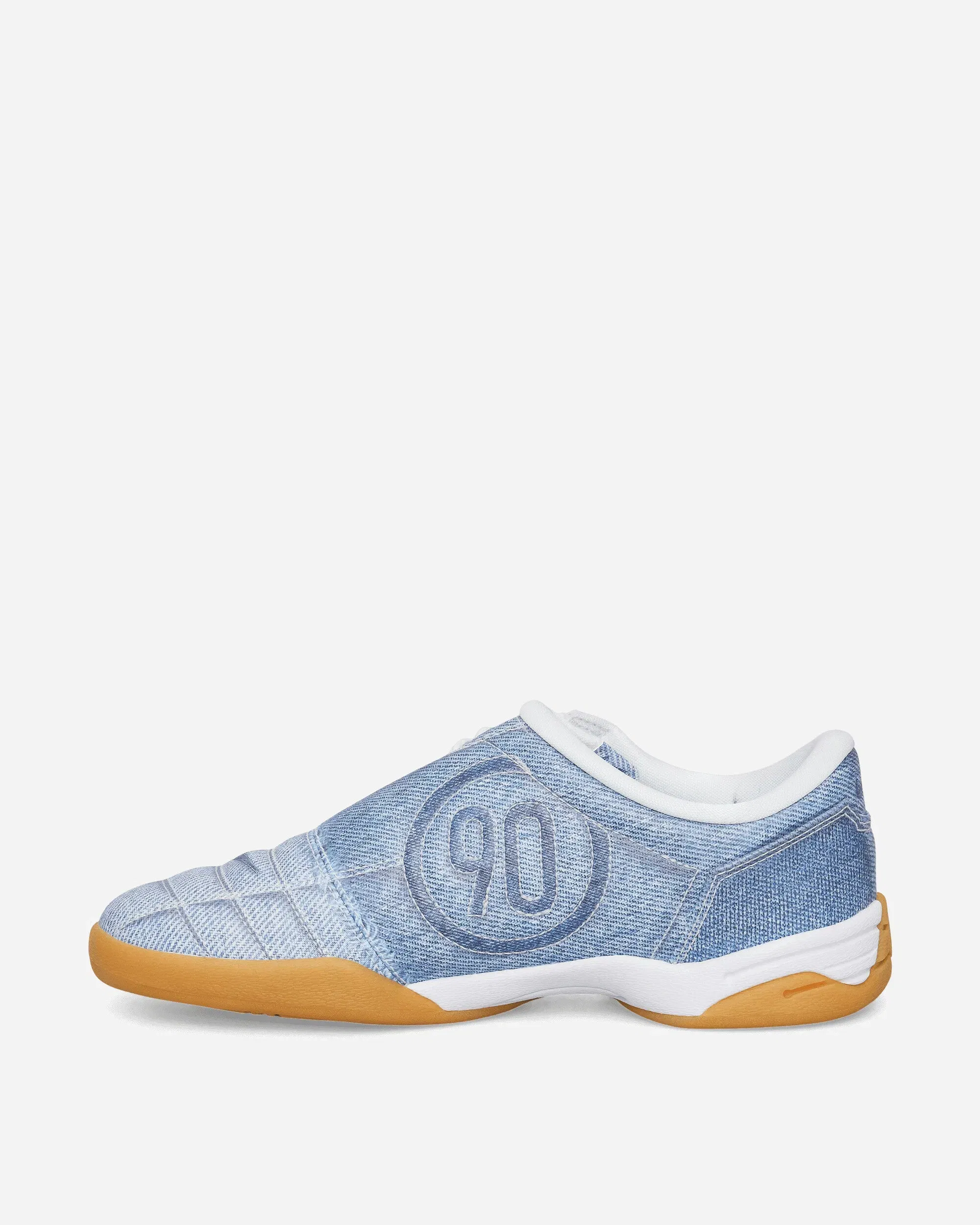 Nike Women's Total 90 Sneakers White / Obsidian