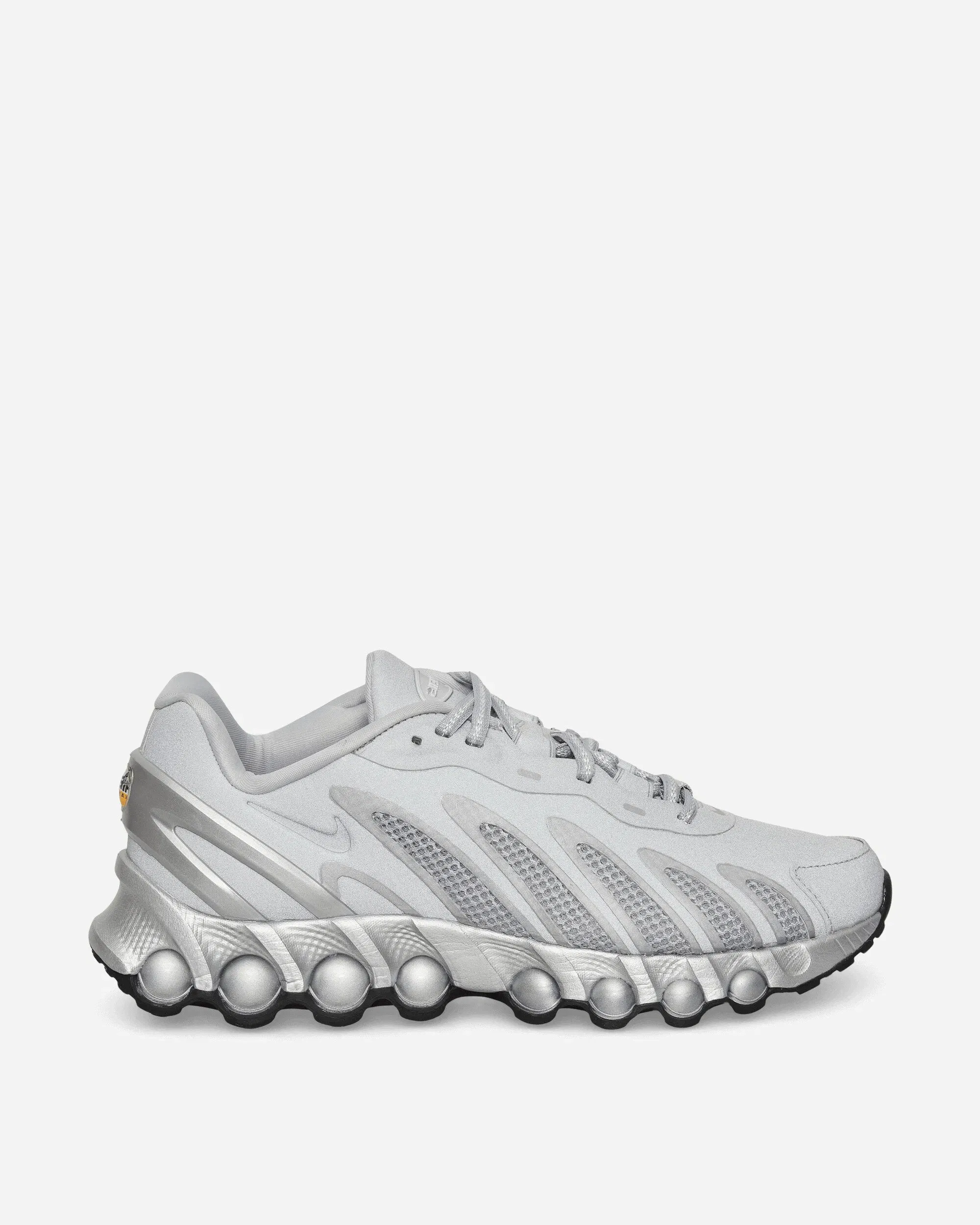 Nike Air Max Dn8 Sneakers Metallic Silver / Black
