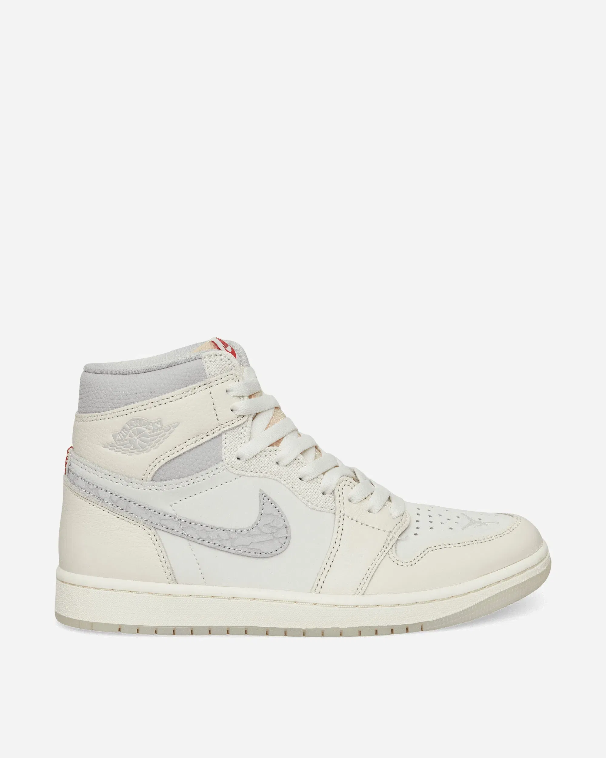 Air Jordan 1 Retro High OG Sneakers Sail / Pale Ivory