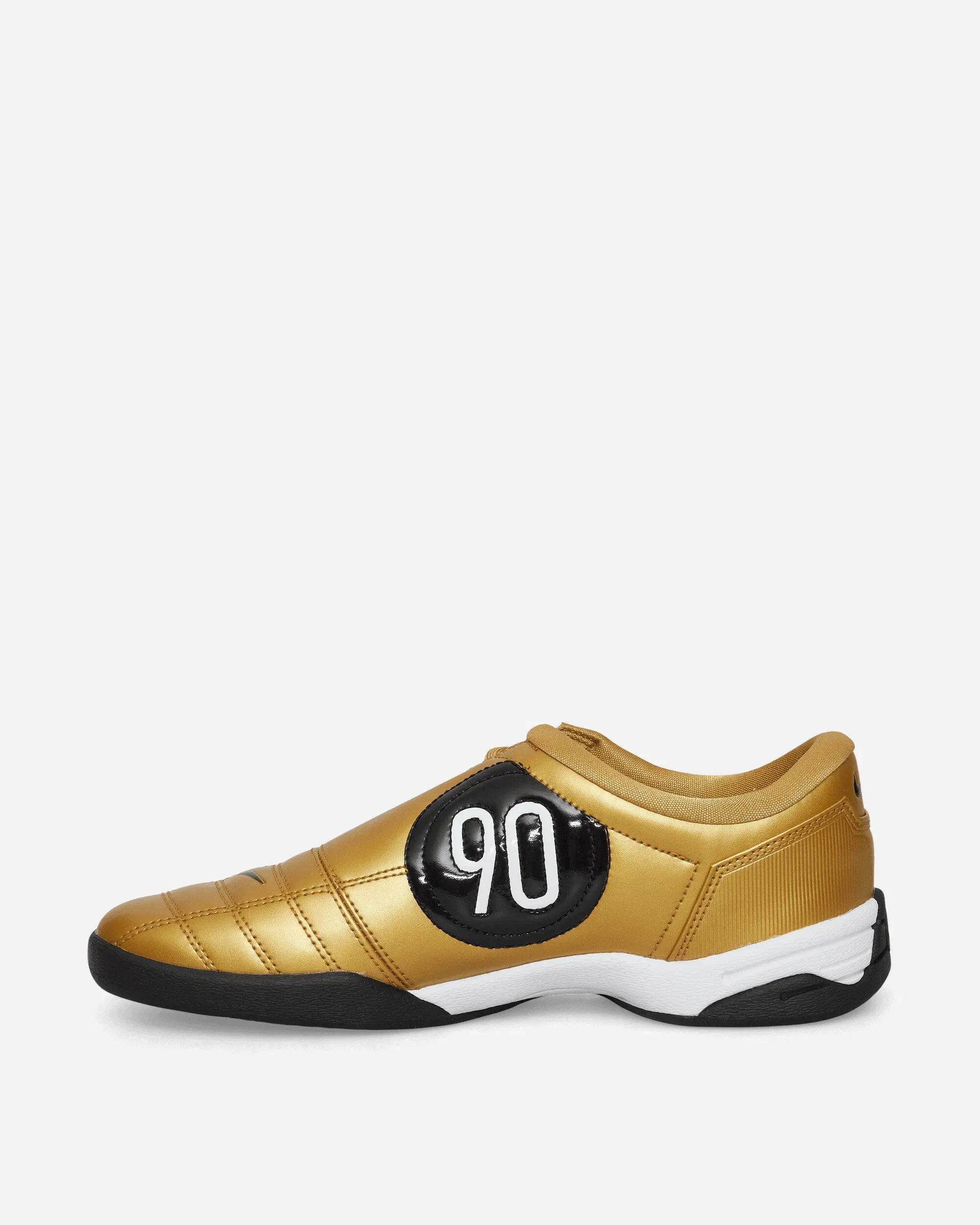 Nike Women's Total 90 Sneakers Metallic Gold / Black