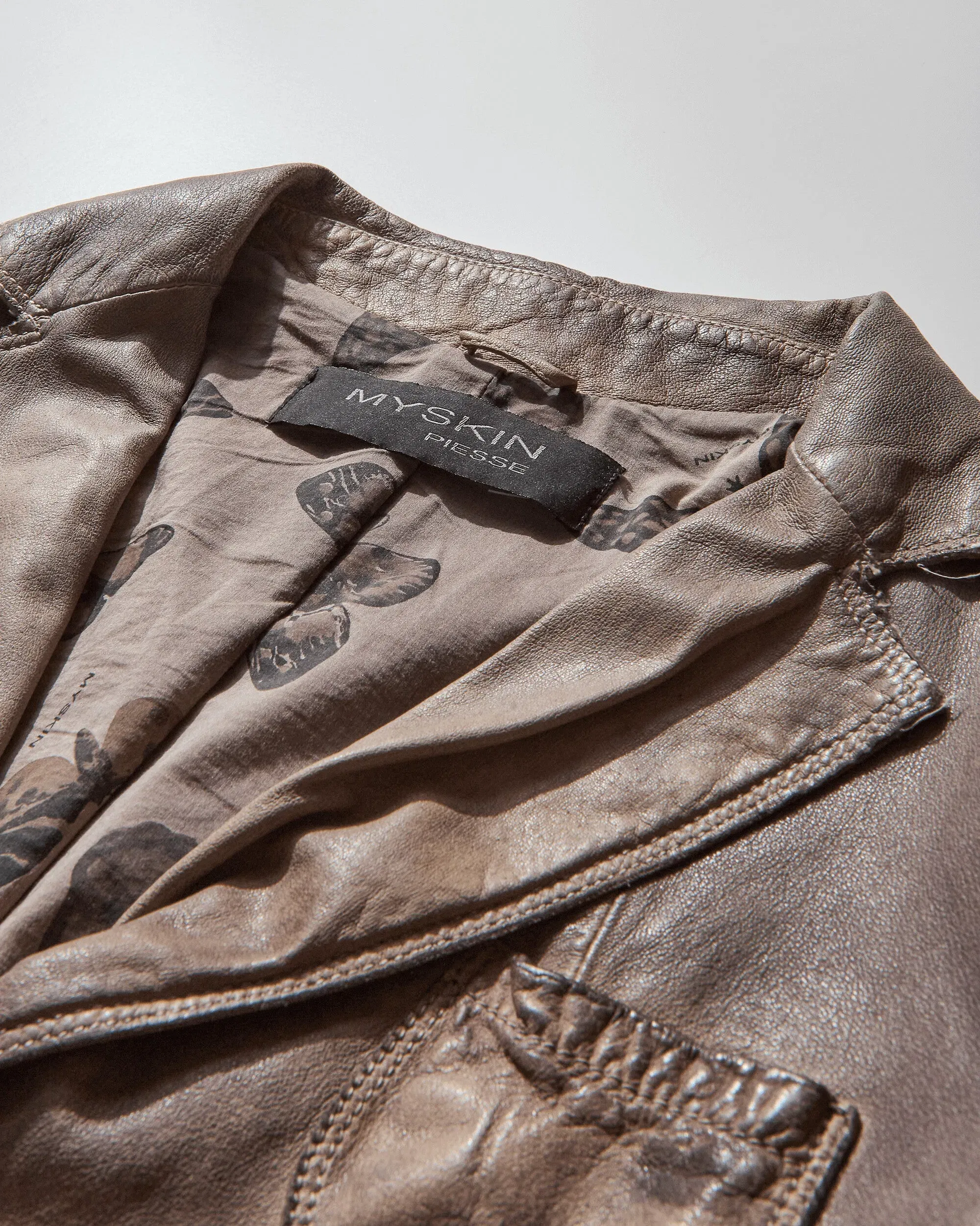 Pezze Vintage Women's Faded Leather Blazer Brown