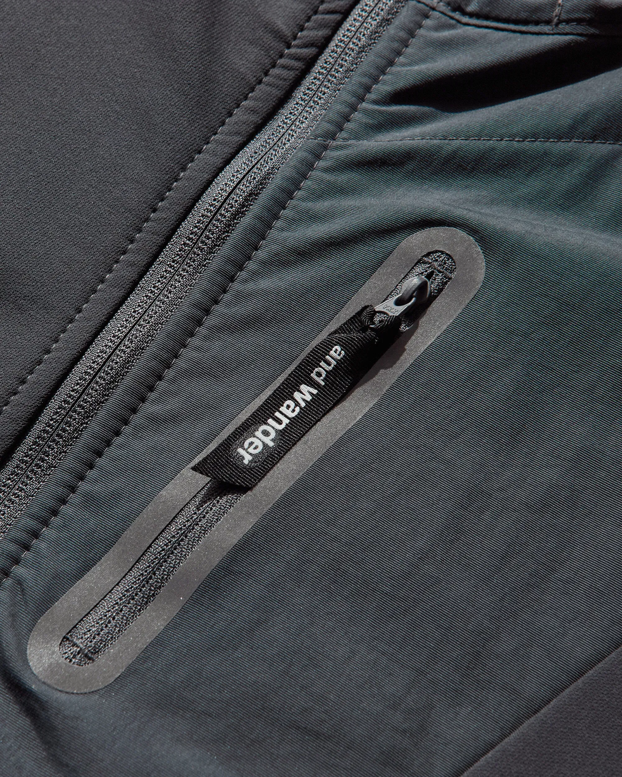 and Wander Men's Stretch Shell Jacket Dark Gray