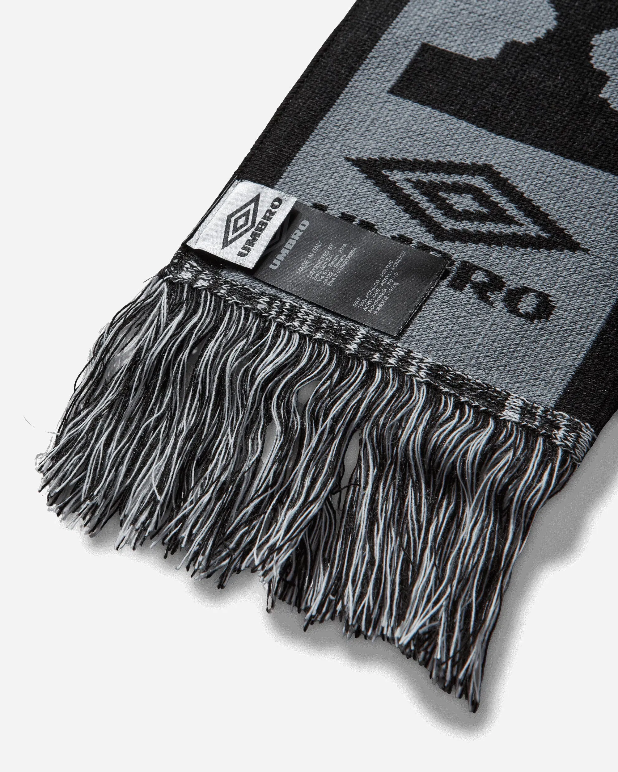 UMBRO Cult Unity Scarf Black / Grey