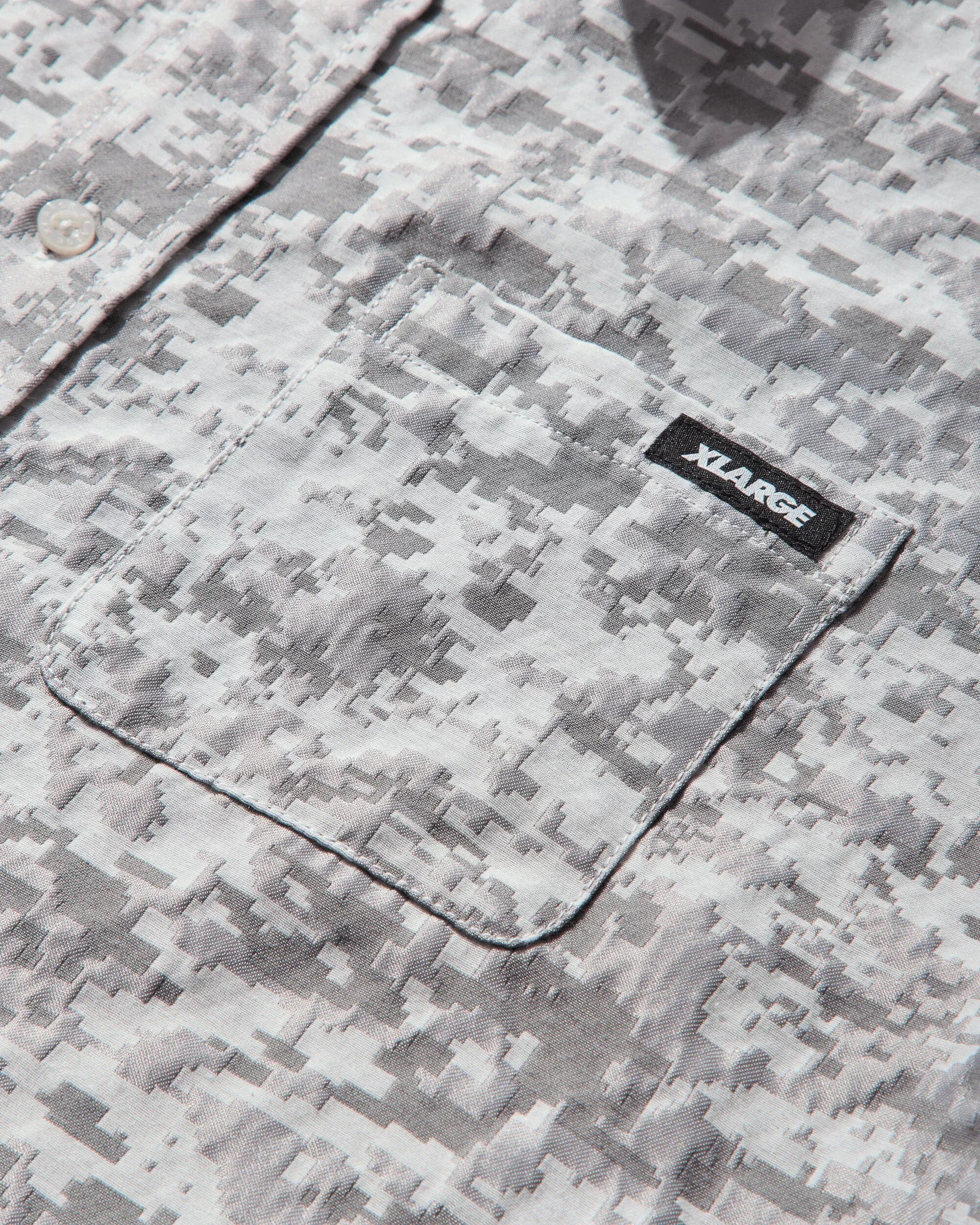 XLarge Men's Digital Camo Jacquard Longsleeve Shirt White