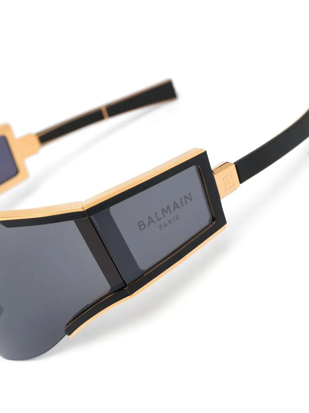 mask-effect frame sunglasses