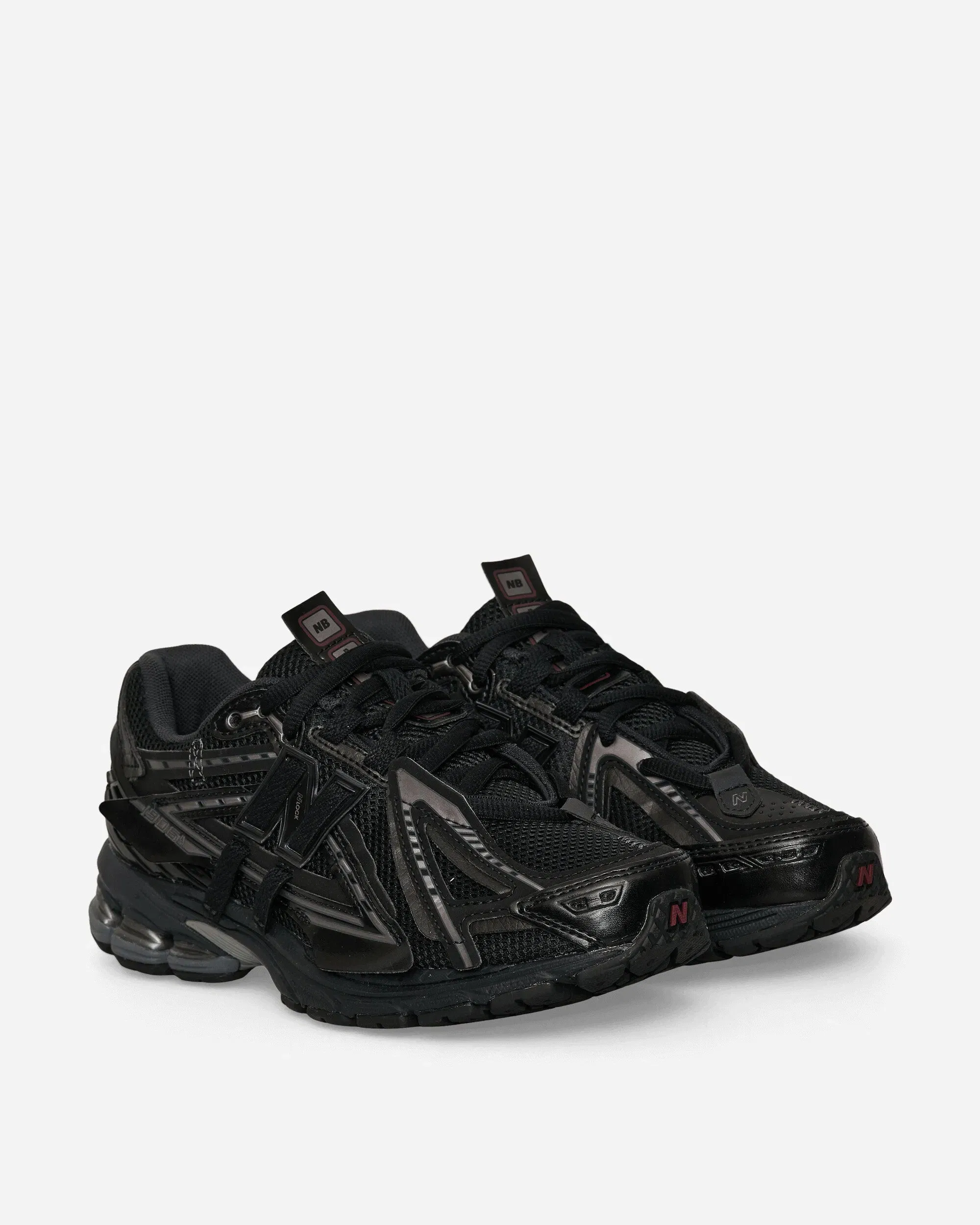 New Balance 1906A Sneakers Black / Dark Silver Metallic / Phantom